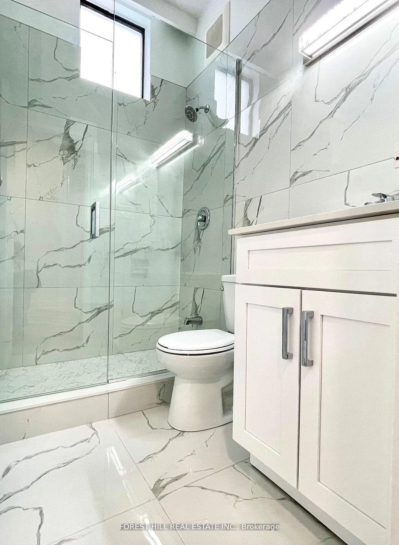 Photo 12 of Unit 1, 423 Avenue Road, Toronto, Yonge-St. Clair — HOMEH