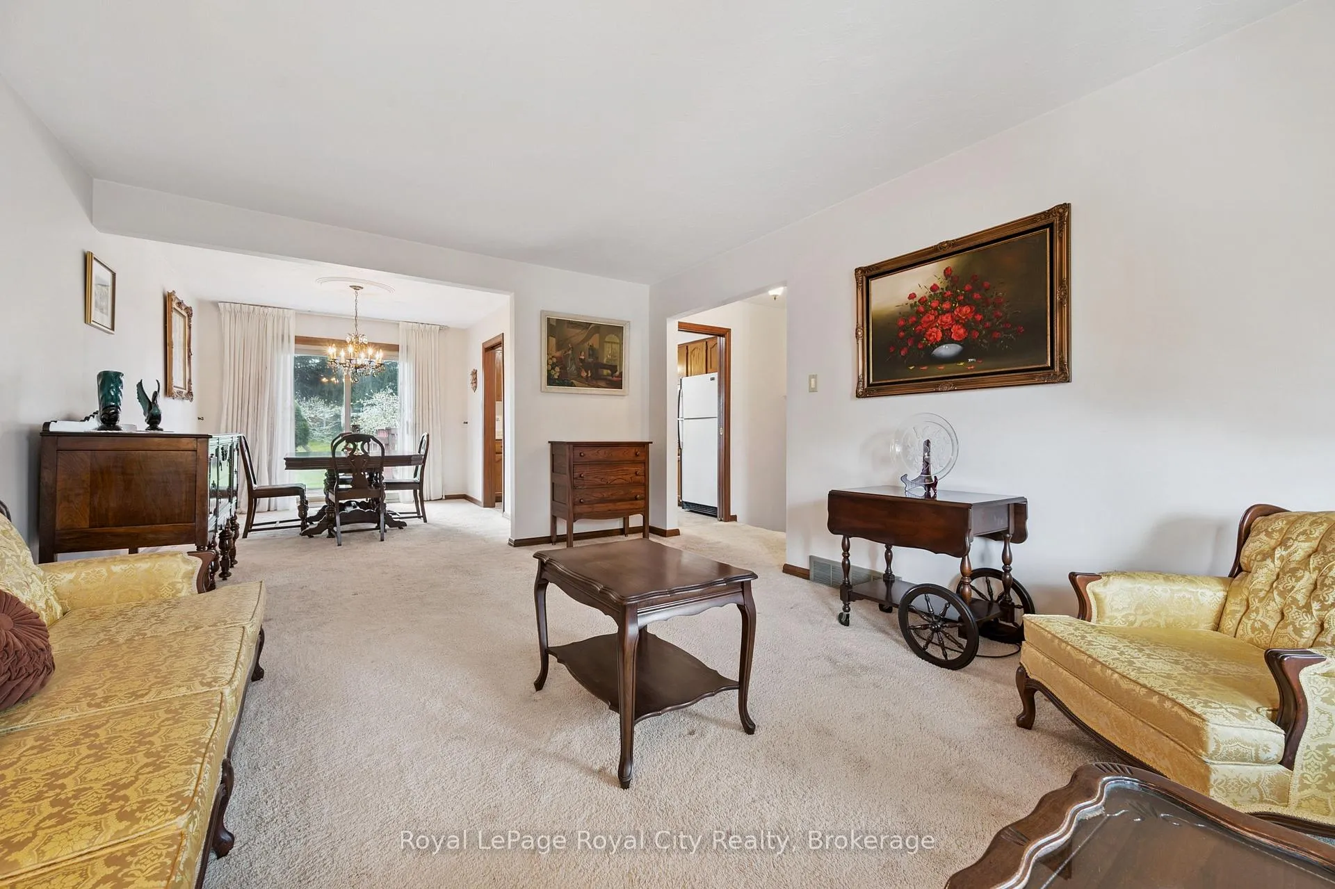 Photo 10 of 3 Cabot Court NE, Guelph, Kortright West — HOMEH