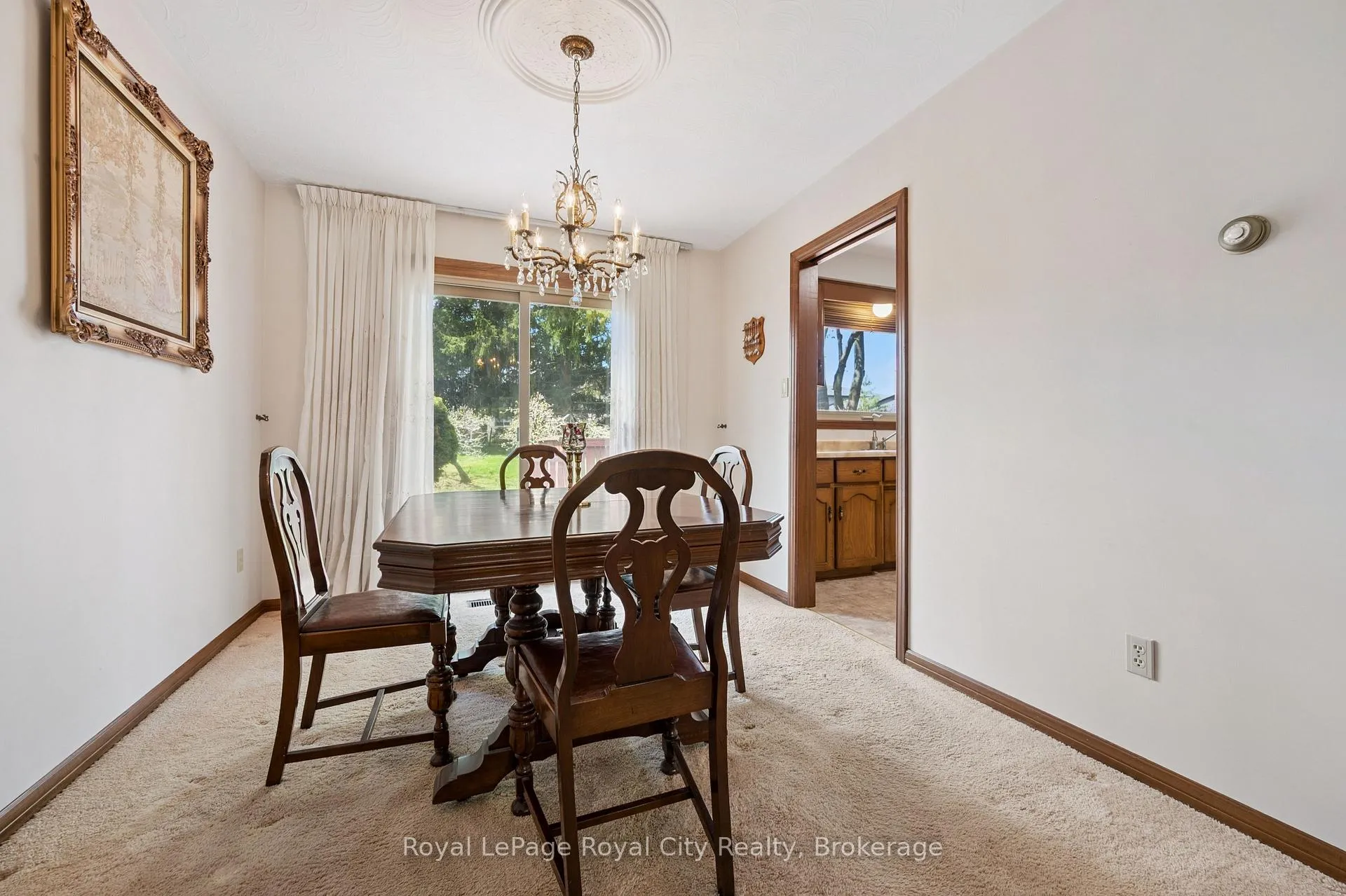 Photo 13 of 3 Cabot Court NE, Guelph, Kortright West — HOMEH