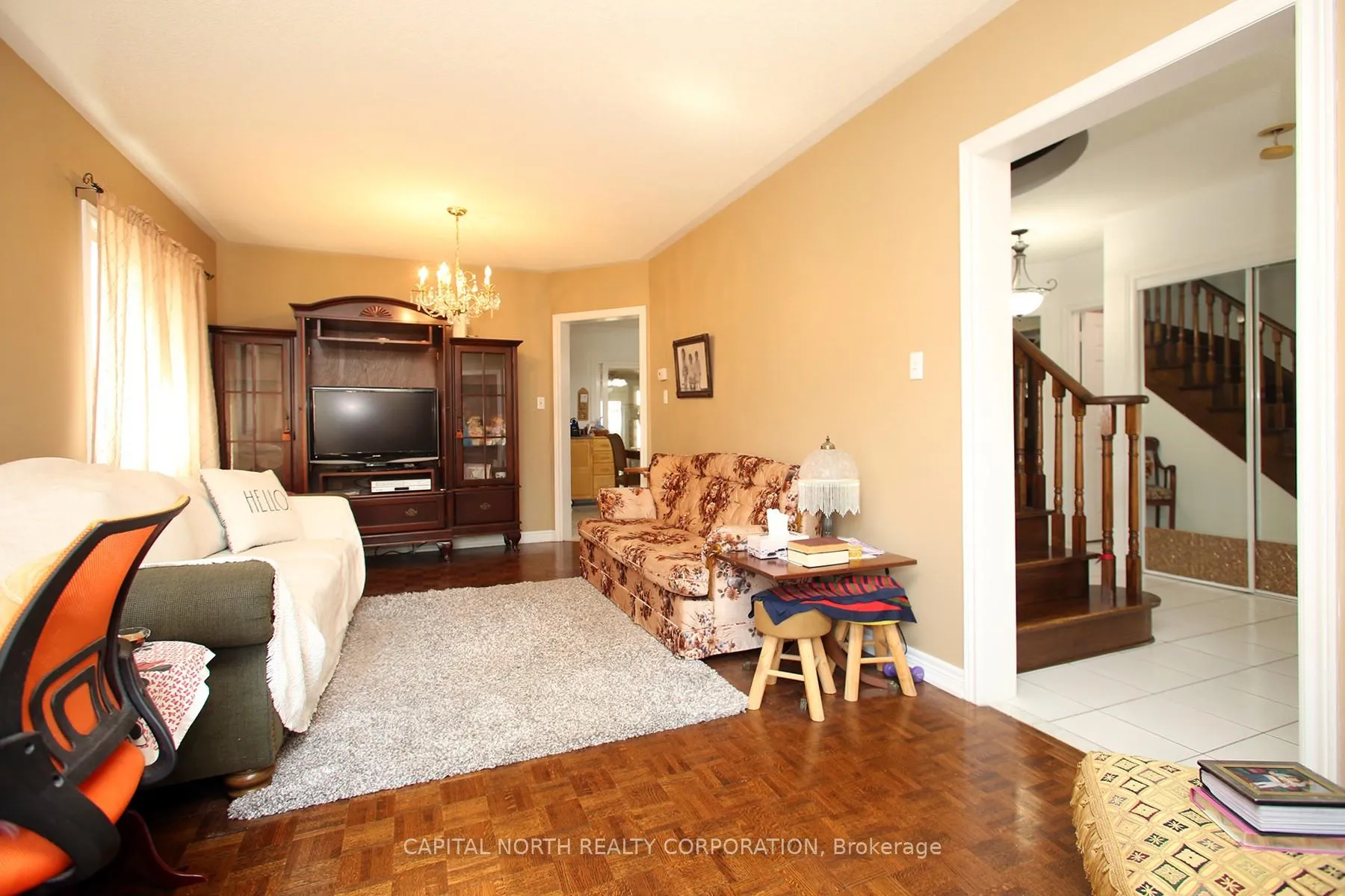Photo 5 of 6 Wildhaven Crescent, Vaughan, Maple — HOMEH