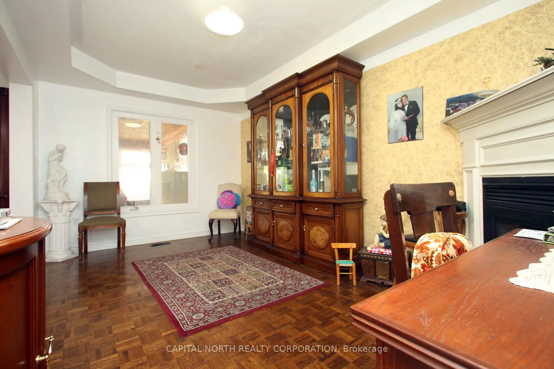 Photo 8 of 6 Wildhaven Crescent, Vaughan, Maple — HOMEH
