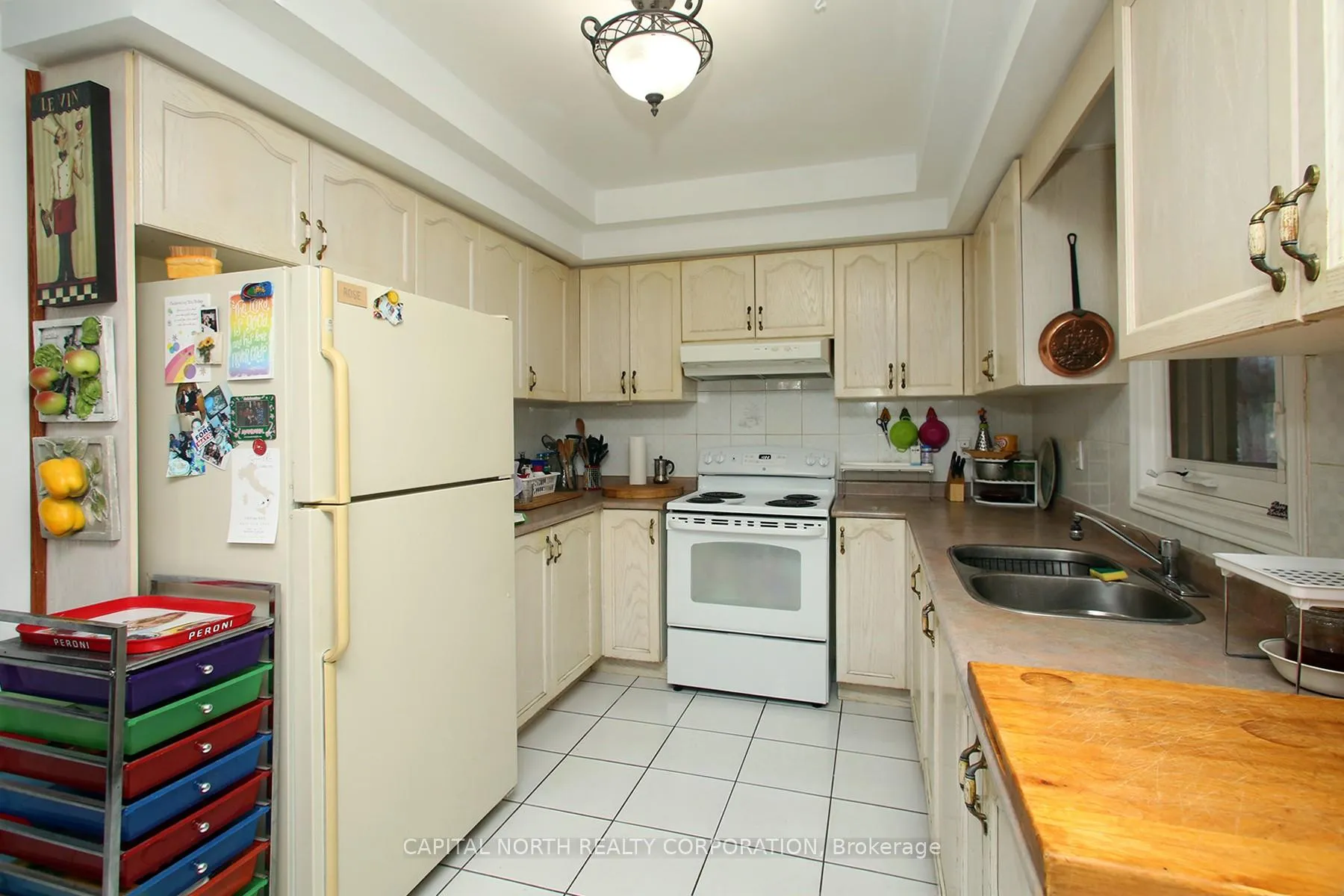Photo 12 of 6 Wildhaven Crescent, Vaughan, Maple — HOMEH