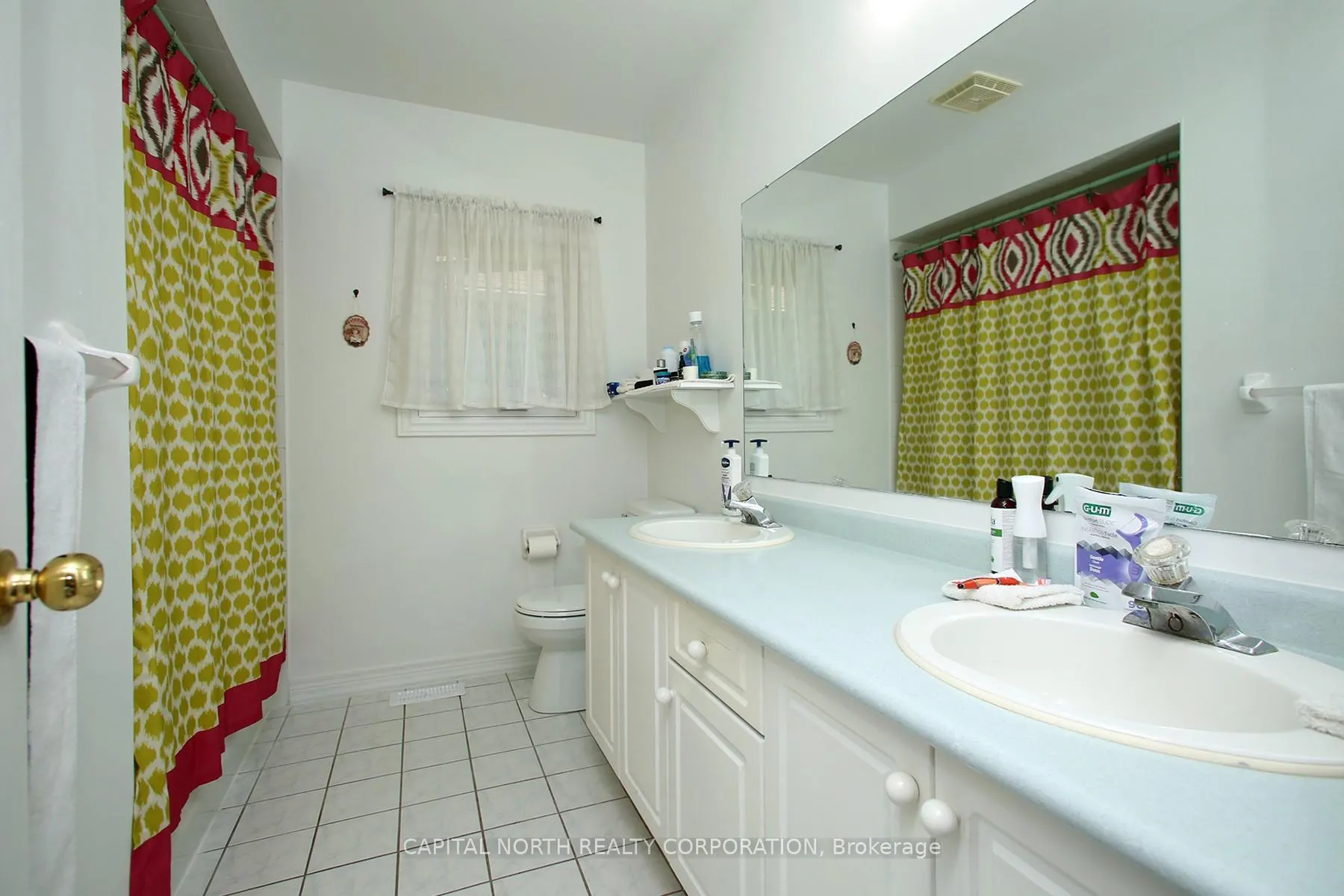 Photo 23 of 6 Wildhaven Crescent, Vaughan, Maple — HOMEH