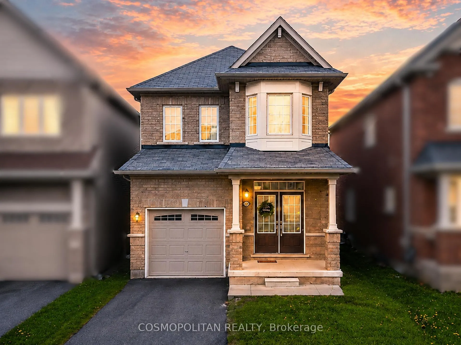 Photo 2 of 7851 Dockweed Drive, Niagara Falls, Brown — HOMEH