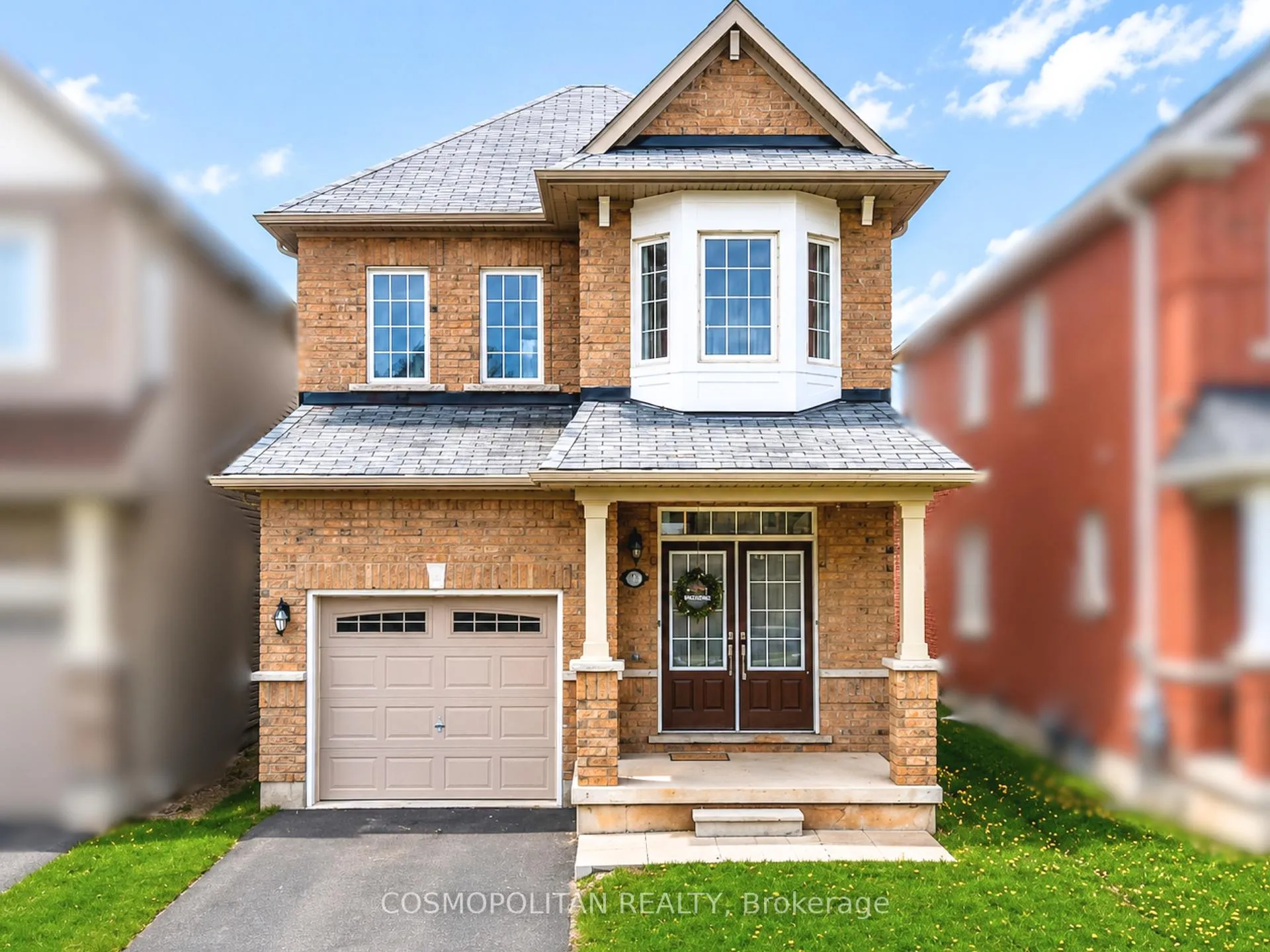 Photo 4 of 7851 Dockweed Drive, Niagara Falls, Brown — HOMEH