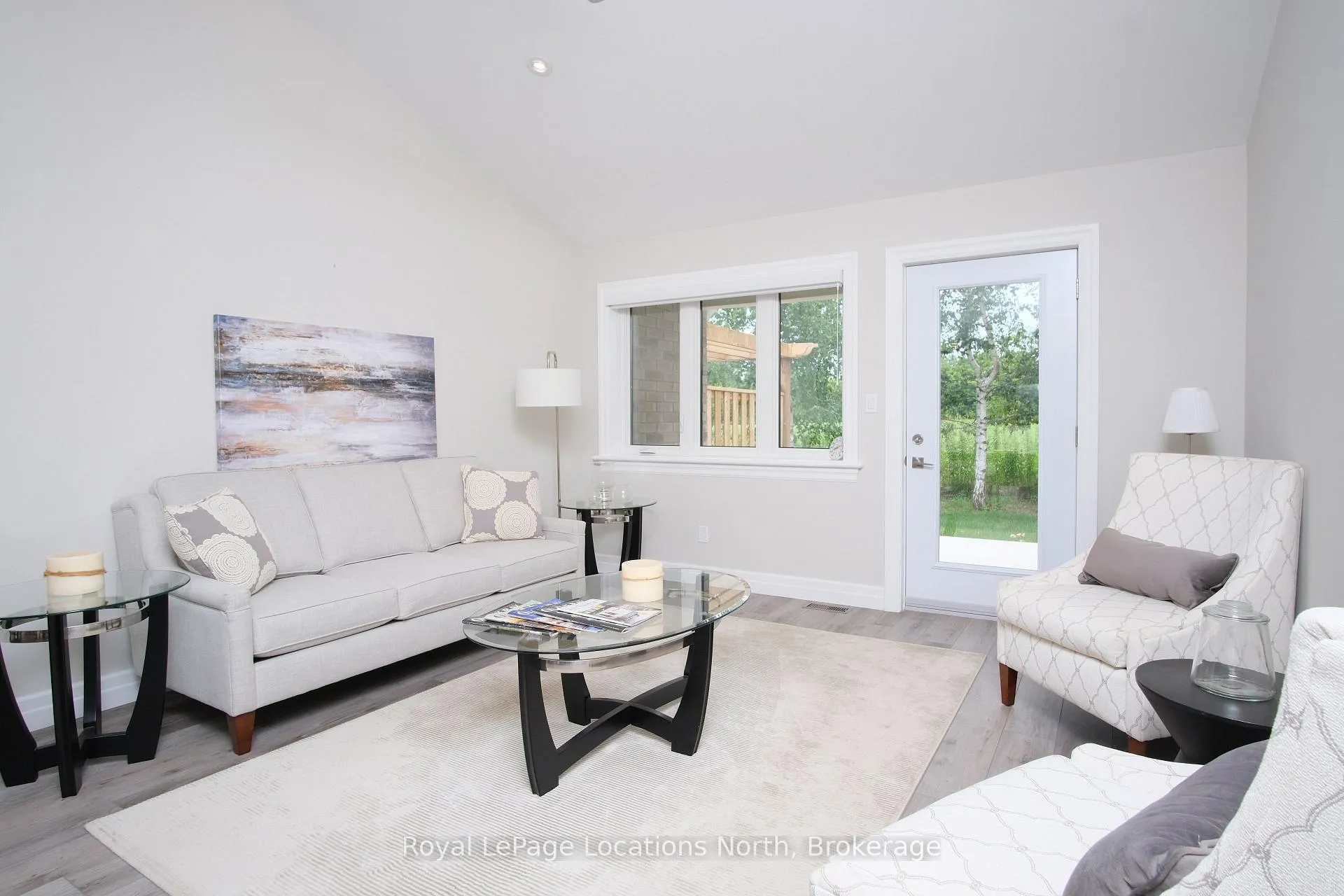Photo 11 of 103 Dove Drive, Markham, Cornell — HOMEH