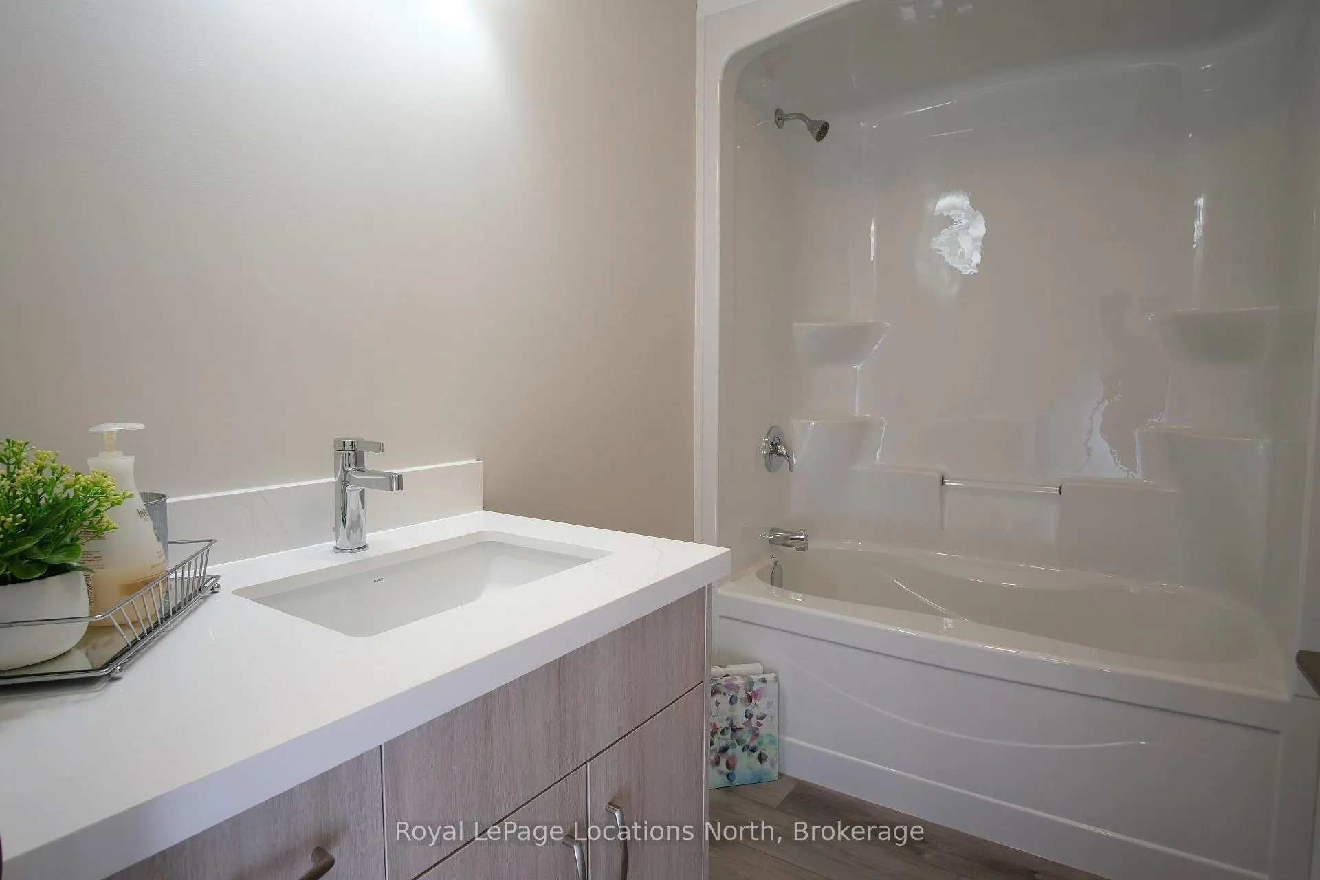 Photo 21 of 103 Dove Drive, Markham, Cornell — HOMEH