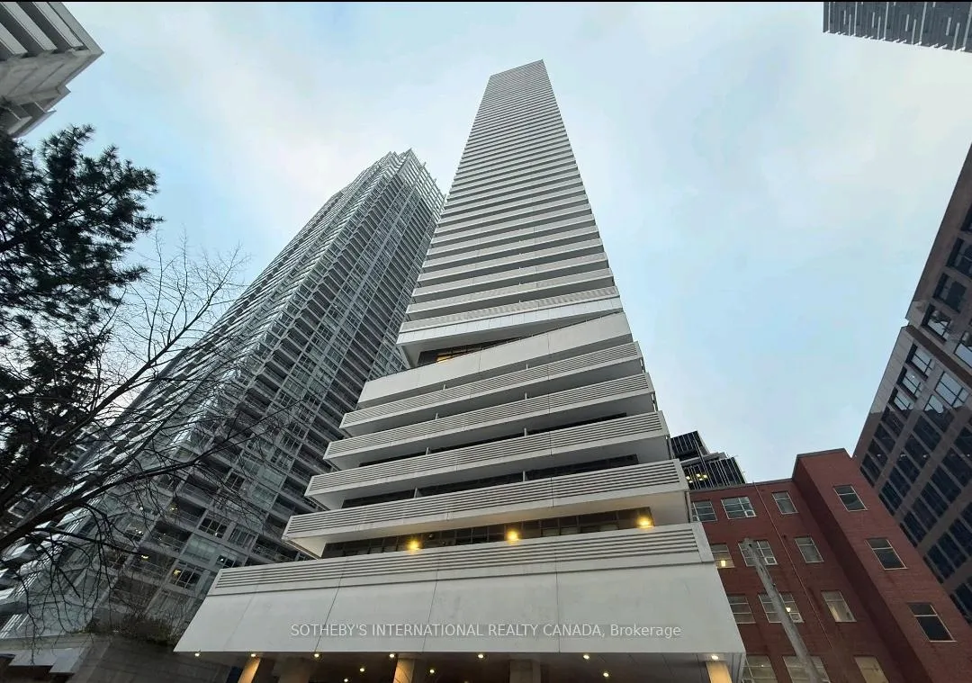 Photo 1 of Unit 4409, 2221 Yonge Street, Toronto, Mount Pleasant West — HOMEH