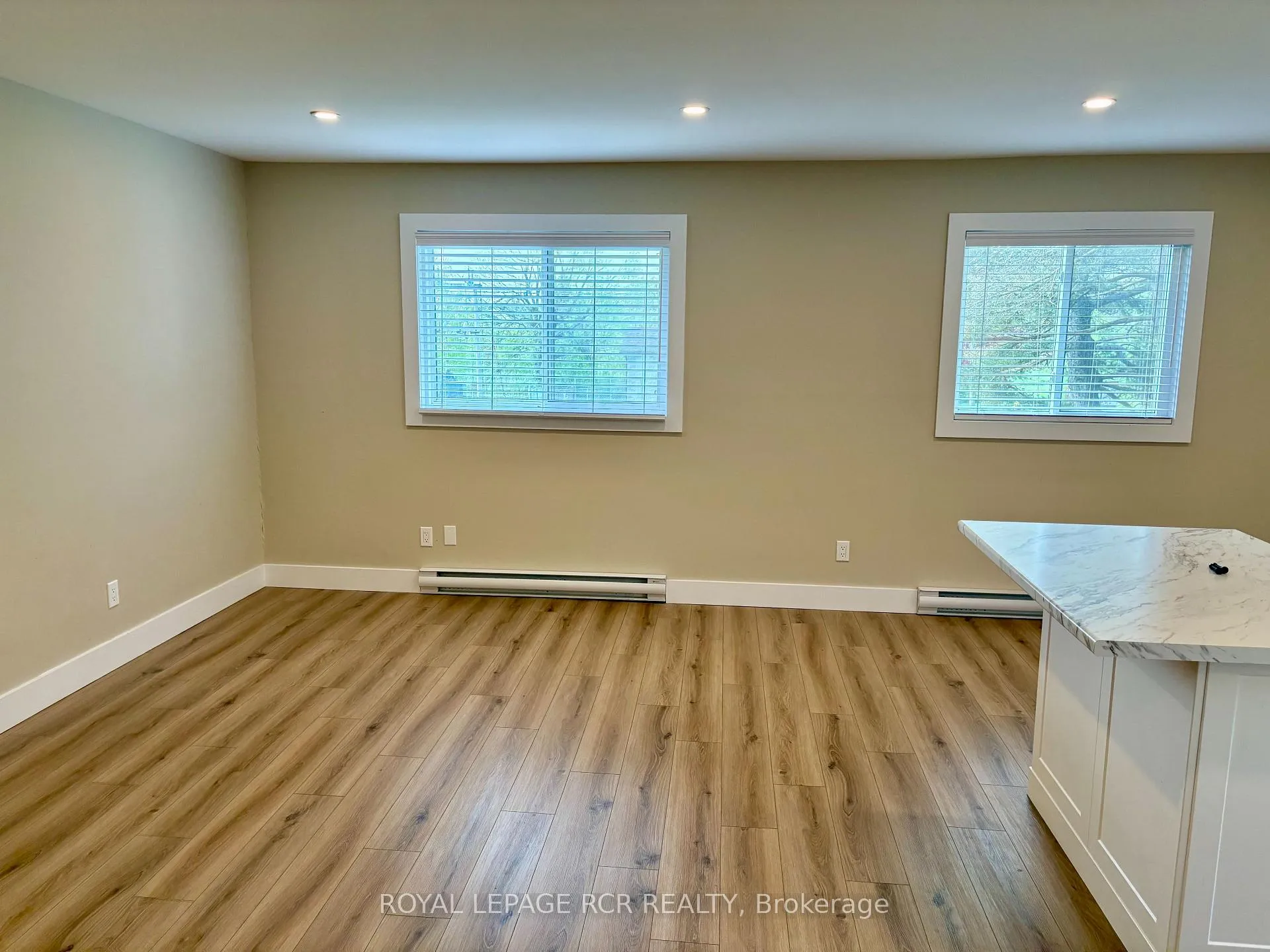 Photo 12 of 504 Andrew Street, Shelburne — HOMEH