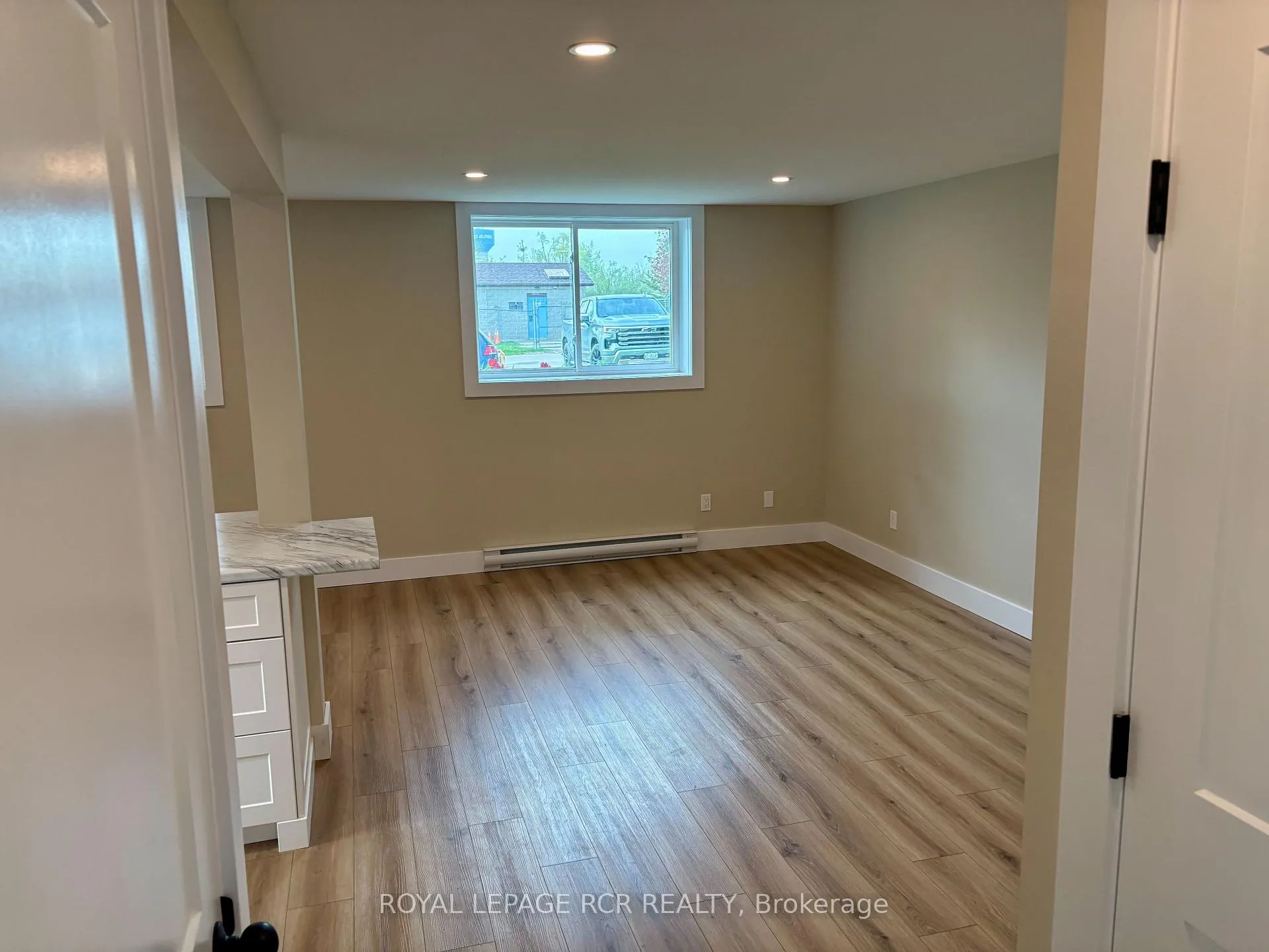 Photo 22 of 504 Andrew Street, Shelburne — HOMEH