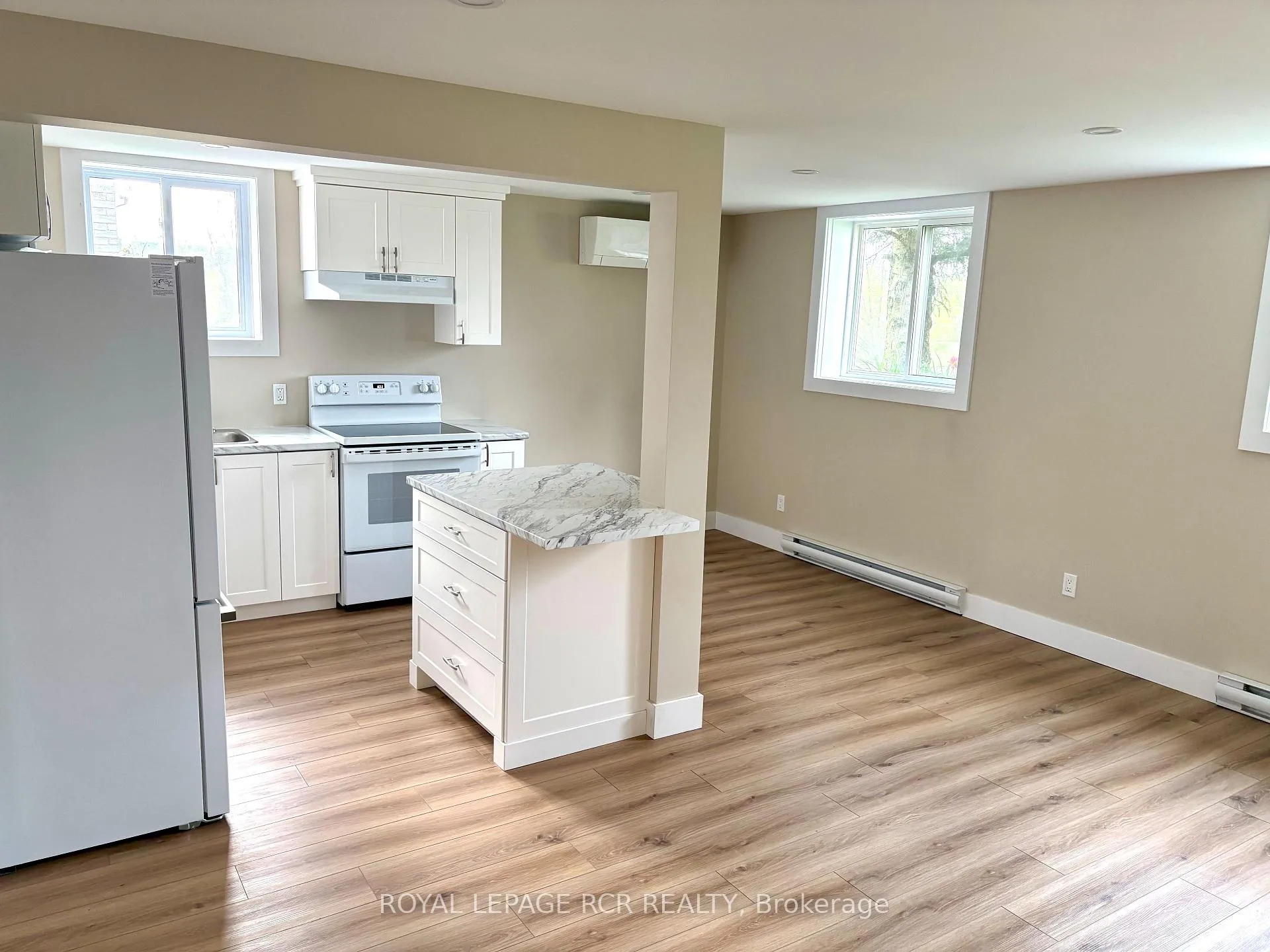 Photo 26 of 504 Andrew Street, Shelburne — HOMEH