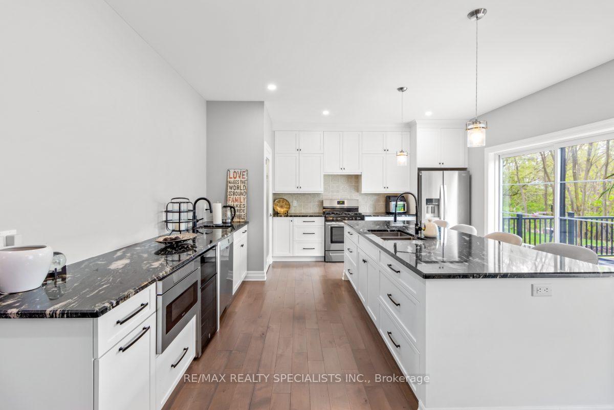 Photo 12 of 1076 7th Avenue, Hanover — HOMEH
