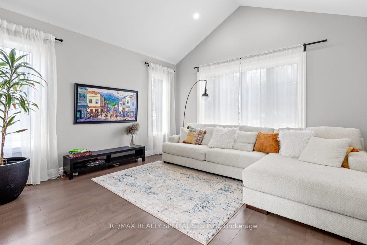 Photo 19 of 1076 7th Avenue, Hanover — HOMEH
