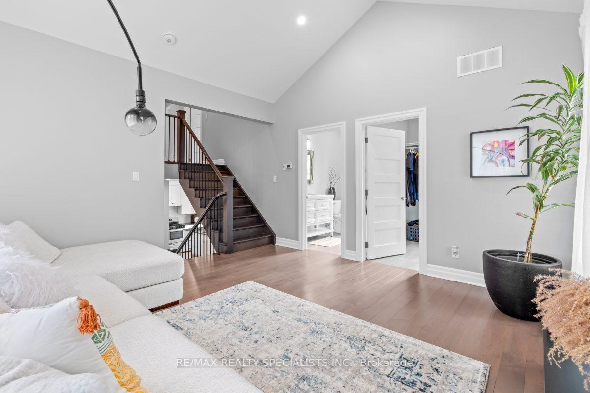 Photo 20 of 1076 7th Avenue, Hanover — HOMEH