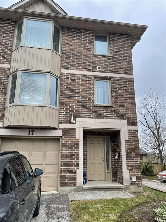 Photo of Unit 17, 1548 Richmond Street