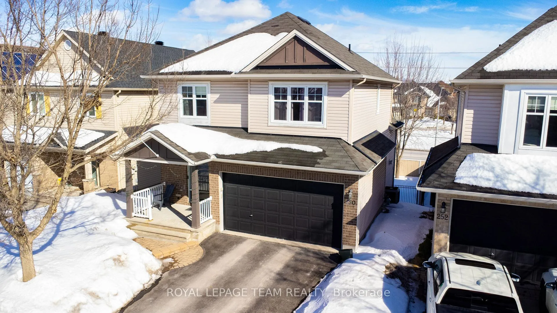 Photo 3 of 250 Flodden Way, Ottawa, Barrhaven East — HOMEH