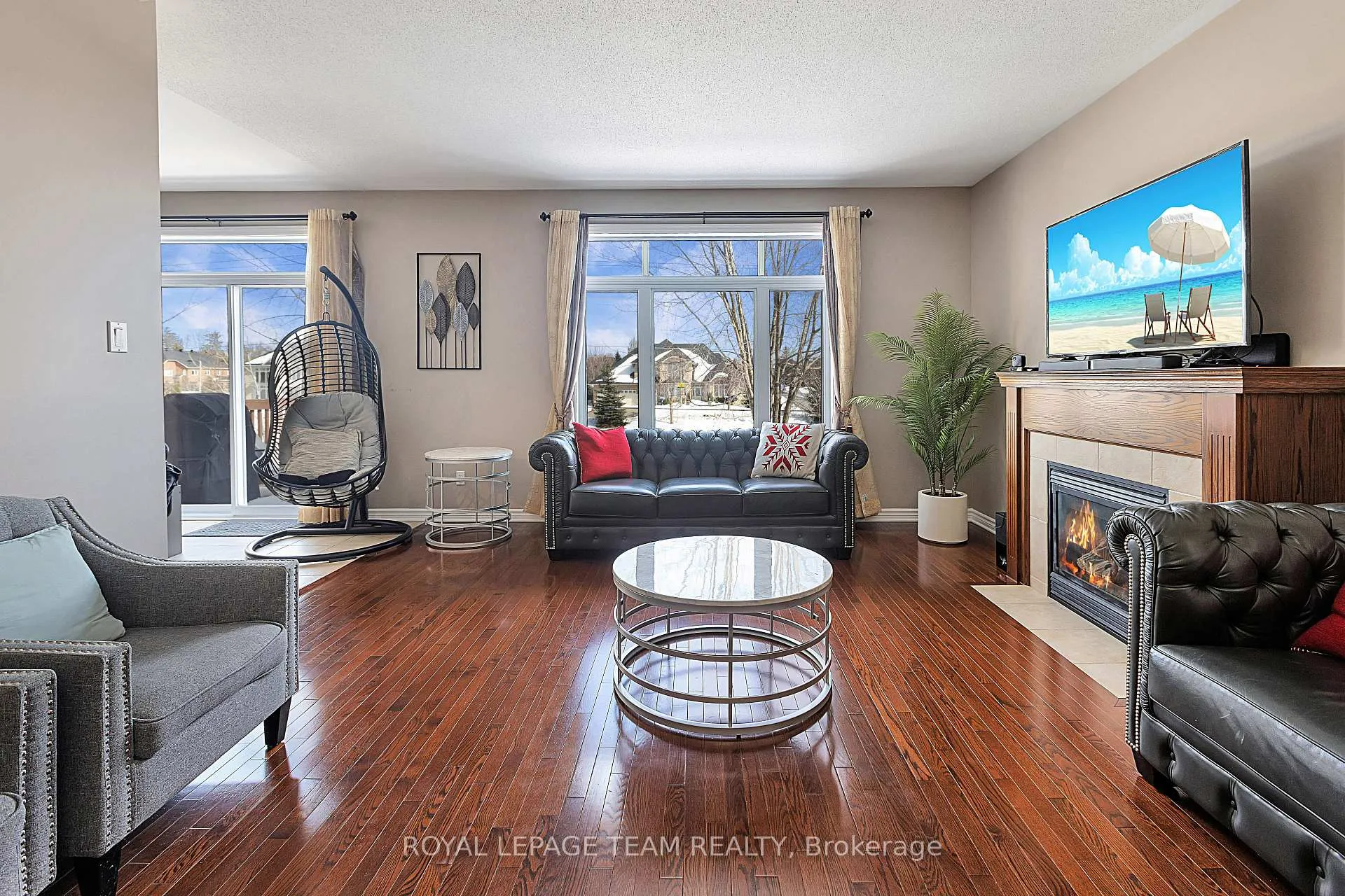 Photo 10 of 250 Flodden Way, Ottawa, Barrhaven East — HOMEH