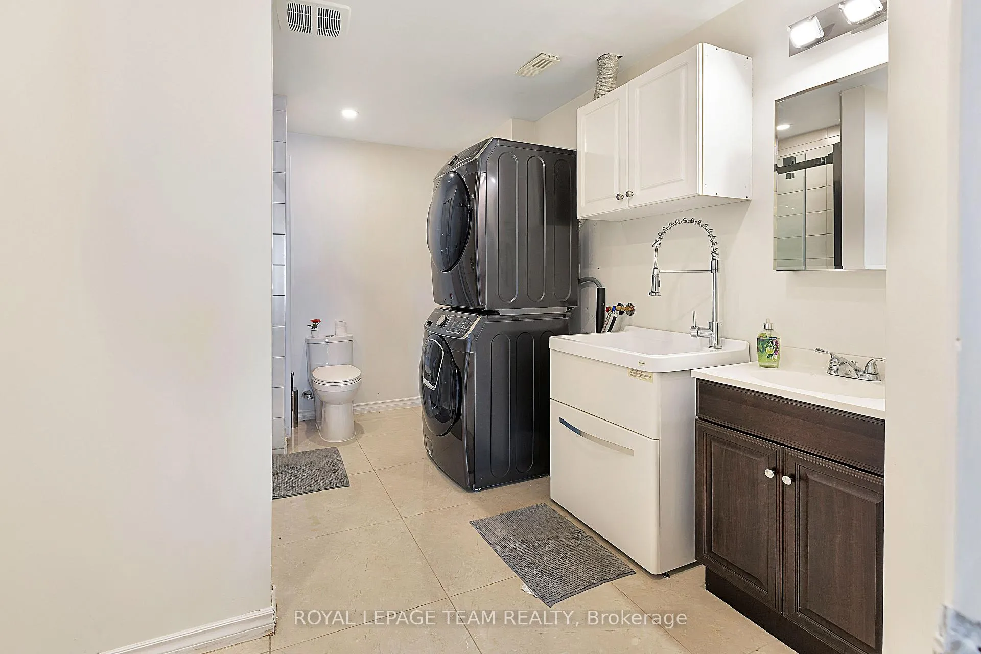 Photo 33 of 250 Flodden Way, Ottawa, Barrhaven East — HOMEH