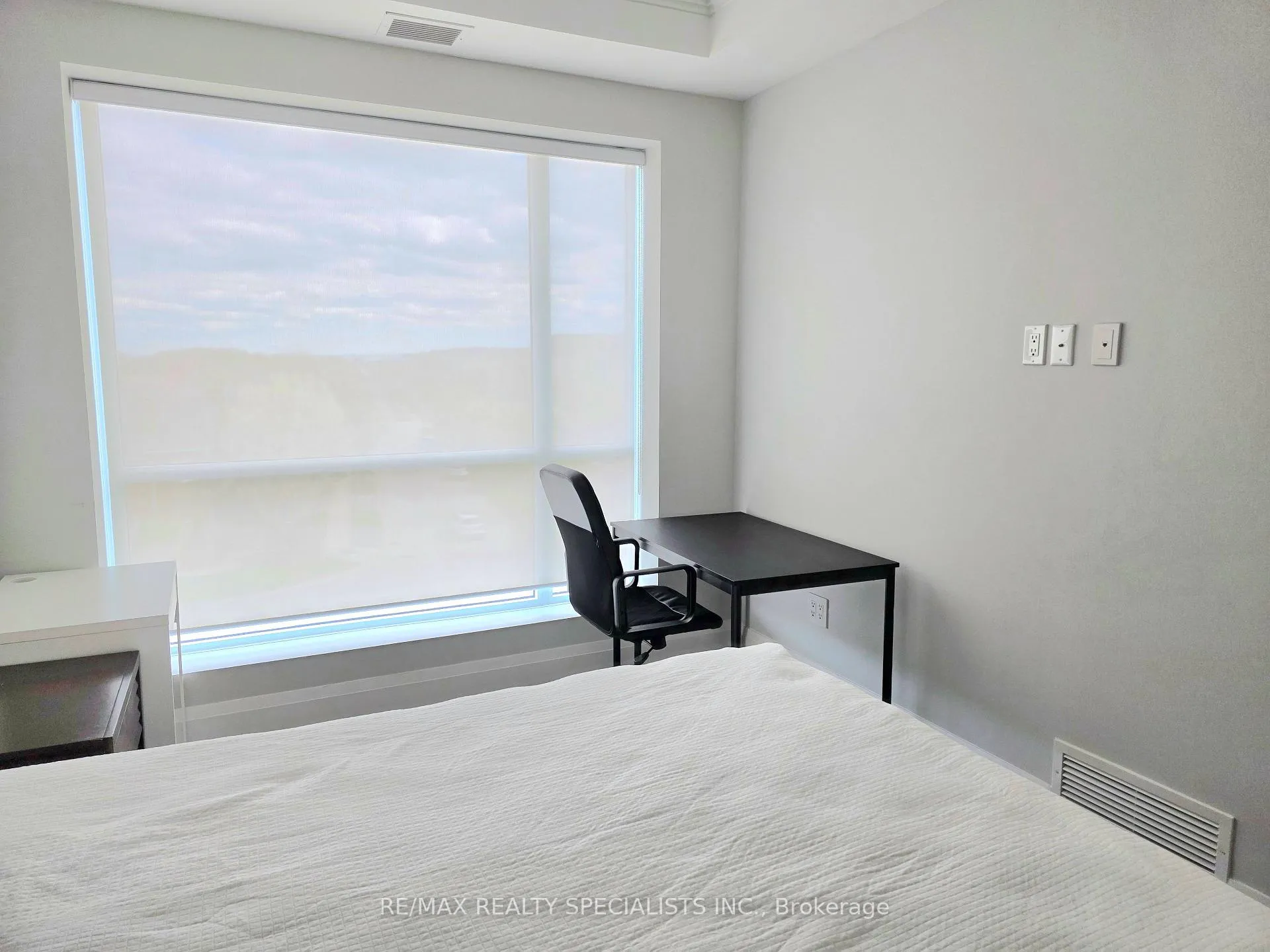 Photo 9 of Unit 401, 4040 Upper Middle Road, Burlington, Tansley — HOMEH
