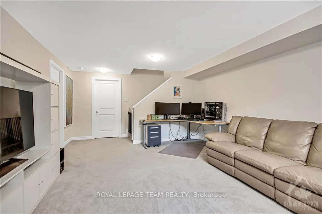 Photo 23 of 243 Kimpton Drive, Ottawa, Stittsville (North) — HOMEH