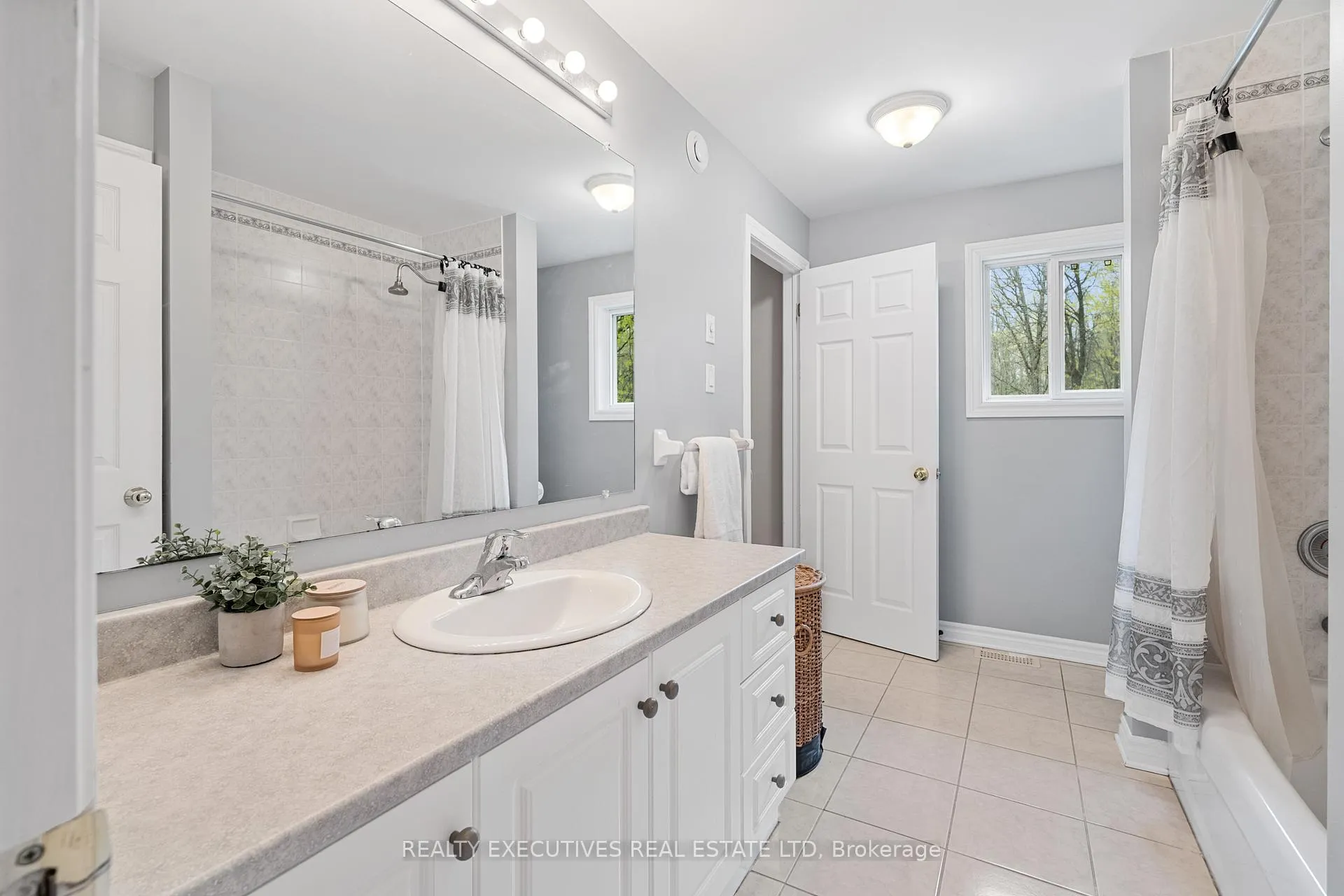 Photo 21 of 7645 Lawrence Street, Ottawa, Vernon — HOMEH