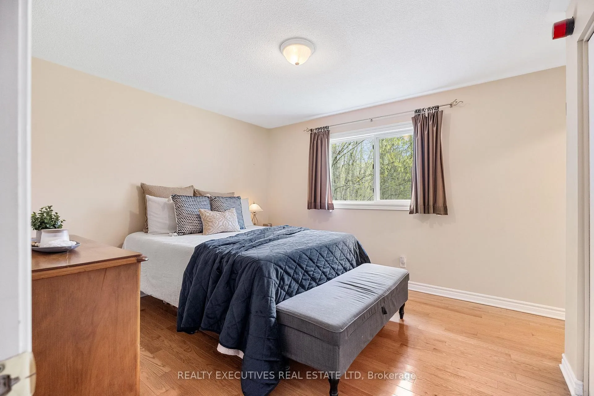 Photo 23 of 7645 Lawrence Street, Ottawa, Vernon — HOMEH