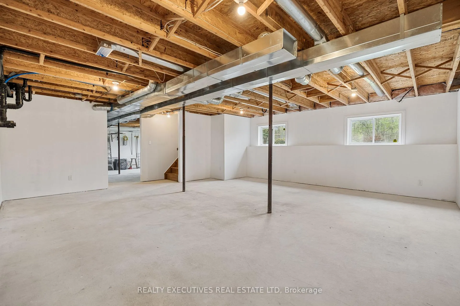 Photo 29 of 7645 Lawrence Street, Ottawa, Vernon — HOMEH