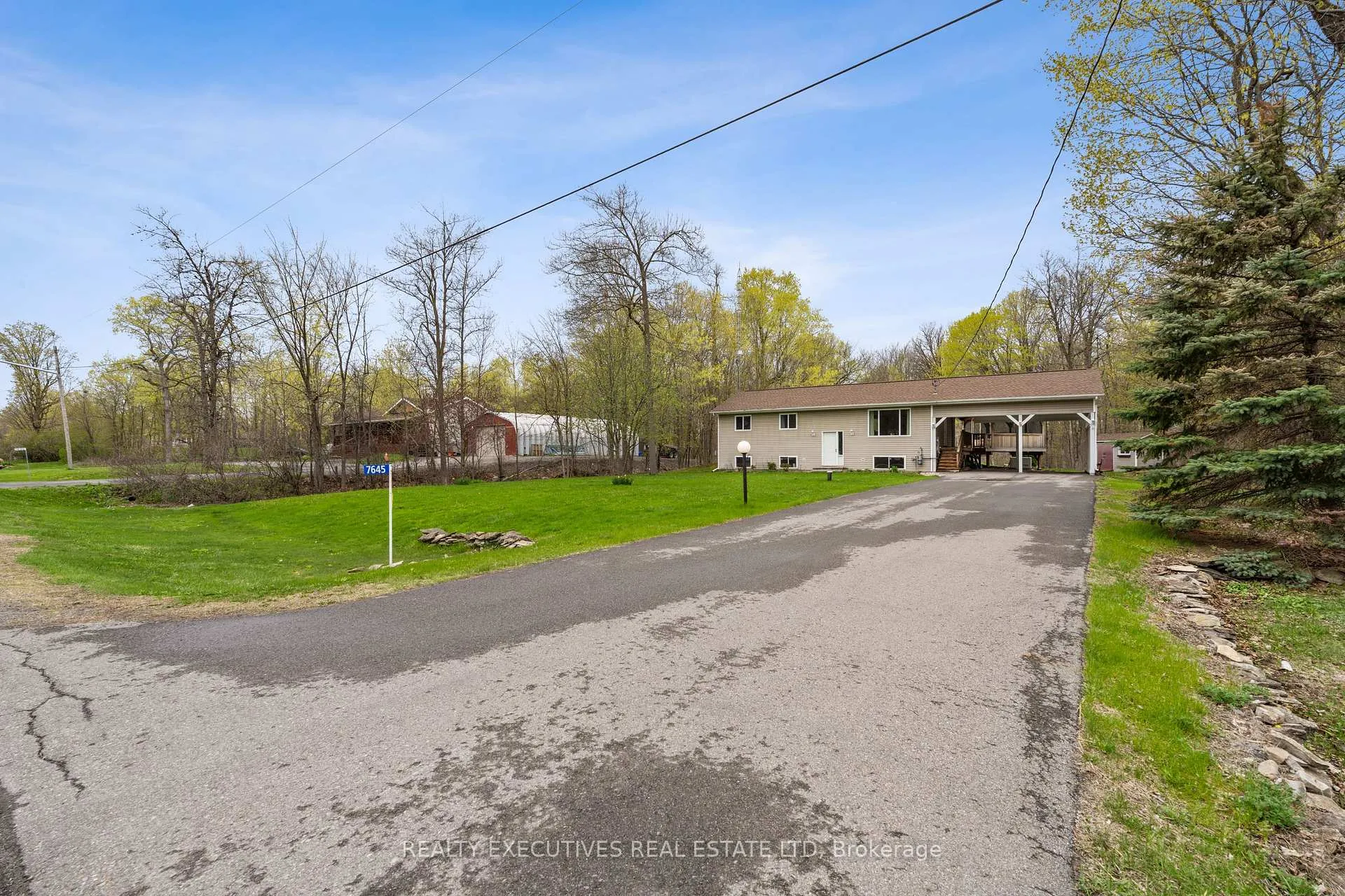 Photo 32 of 7645 Lawrence Street, Ottawa, Vernon — HOMEH