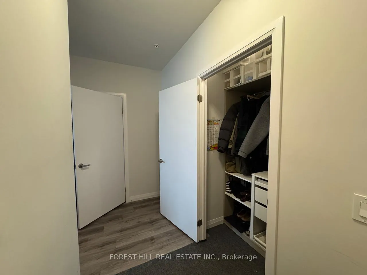 Photo 6 of Unit 1602, 104 Garment Street, Kitchener, Cherry Hill — HOMEH