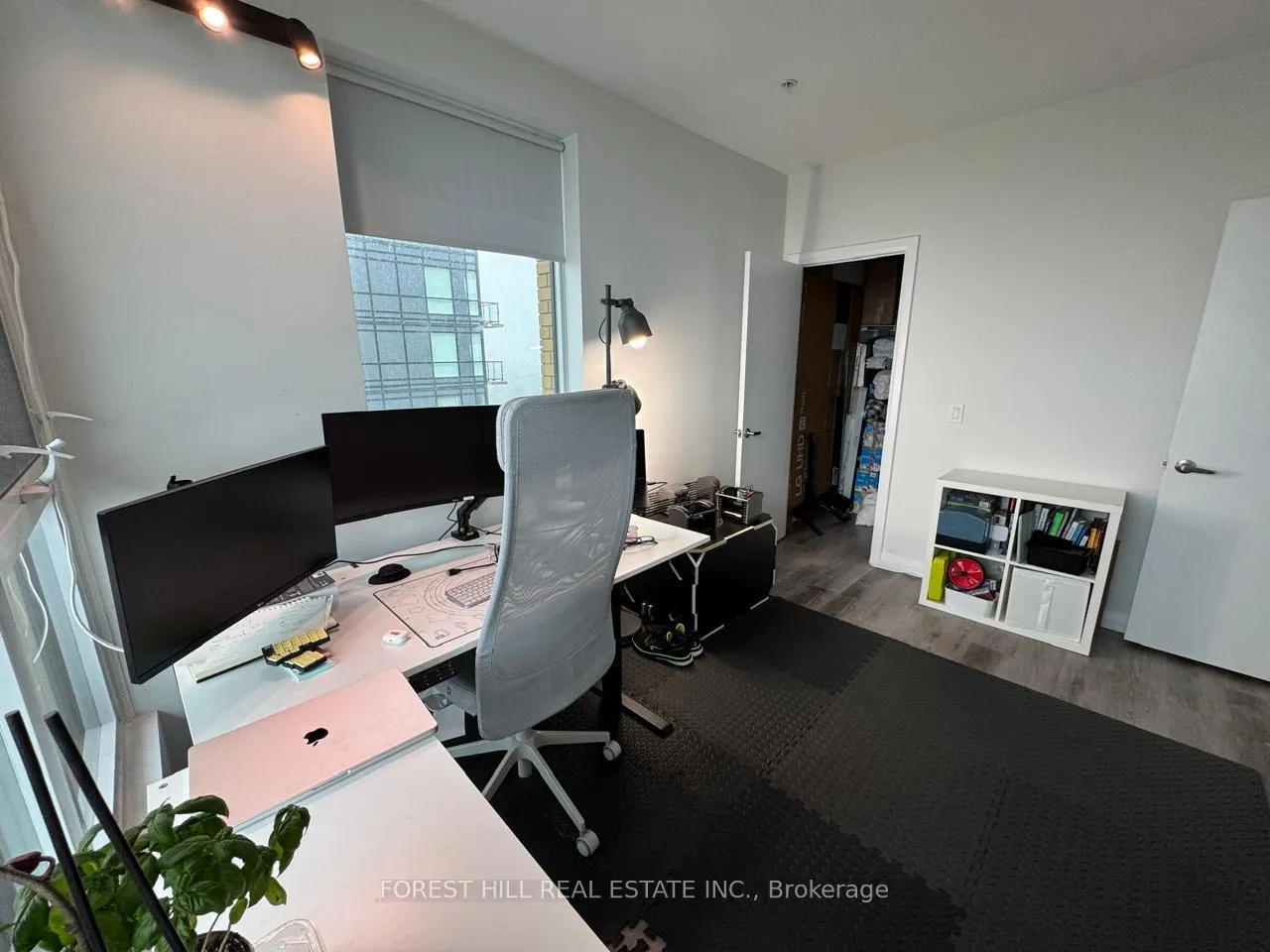 Photo 16 of Unit 1602, 104 Garment Street, Kitchener, Cherry Hill — HOMEH