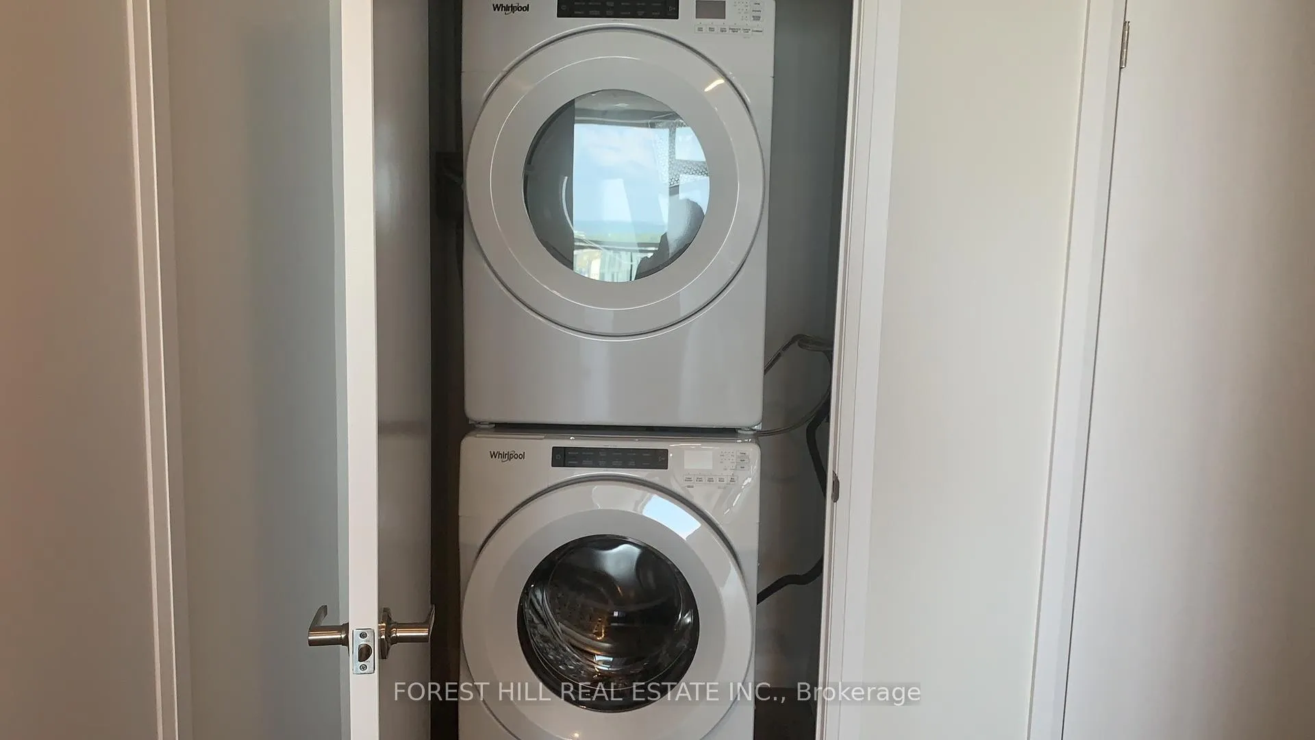 Photo 19 of Unit 1602, 104 Garment Street, Kitchener, Cherry Hill — HOMEH