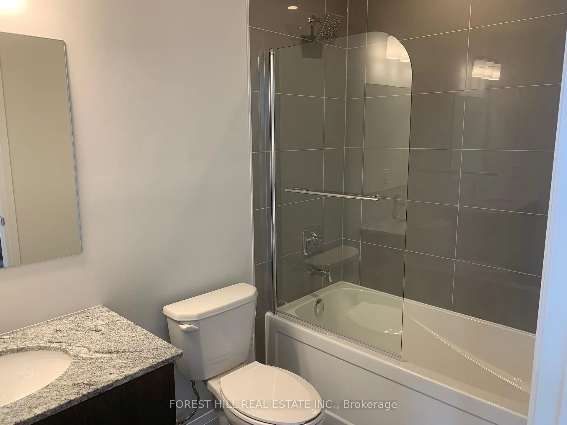 Photo 24 of Unit 1602, 104 Garment Street, Kitchener, Cherry Hill — HOMEH