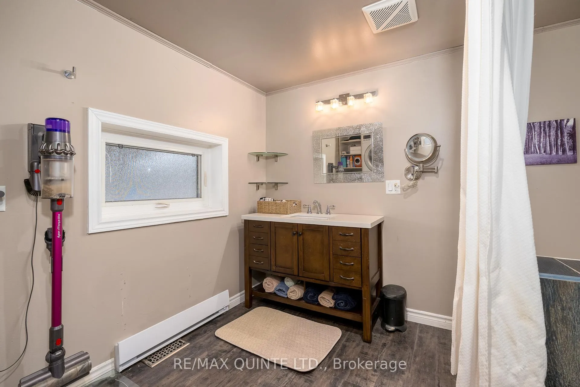 Photo 13 of 20 Thompson Road, Centre Hastings — HOMEH