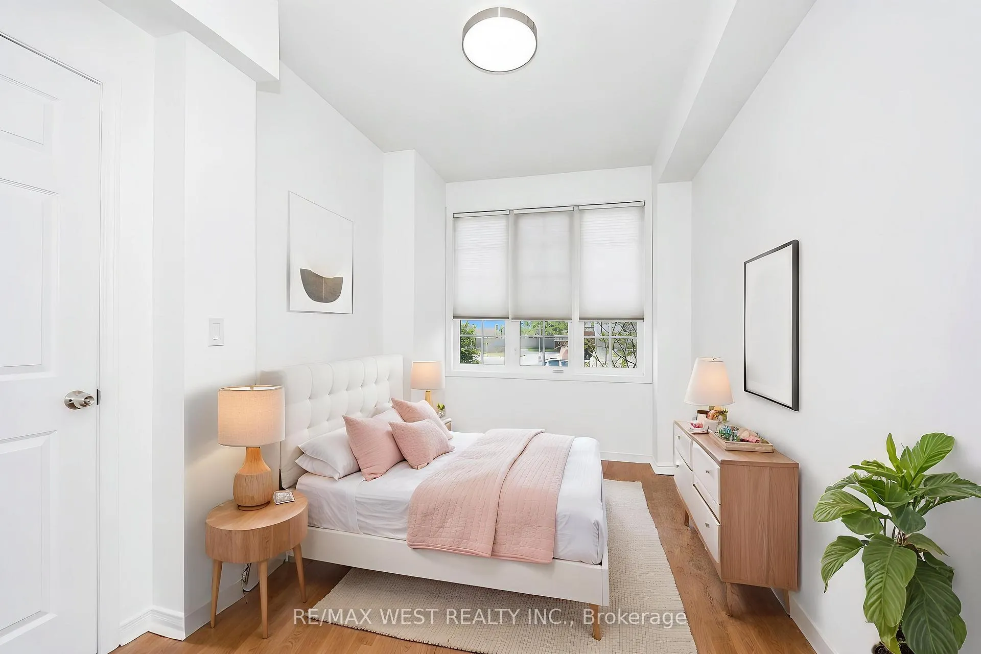 Photo 5 of Unit 49, 11 Island Road, Scarborough, Rouge — HOMEH