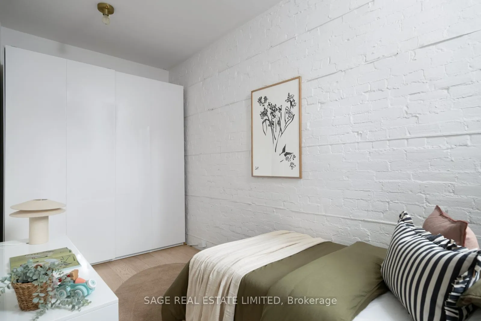 Photo 17 of 96 De Grassi Street, Toronto, South Riverdale — HOMEH