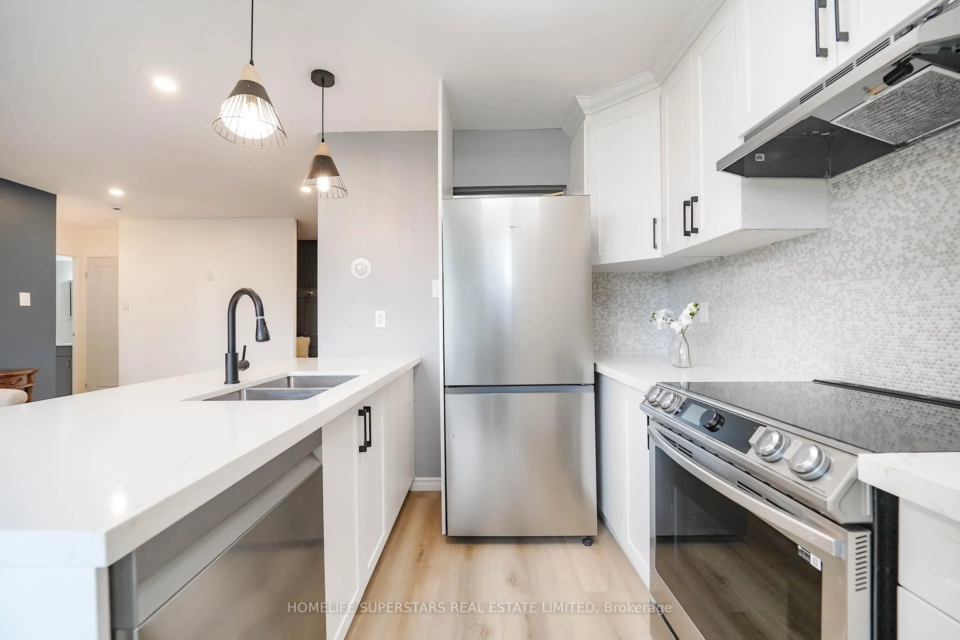 Photo 18 of Unit 110, 5 San Romano Way, Brampton, Bram East — HOMEH