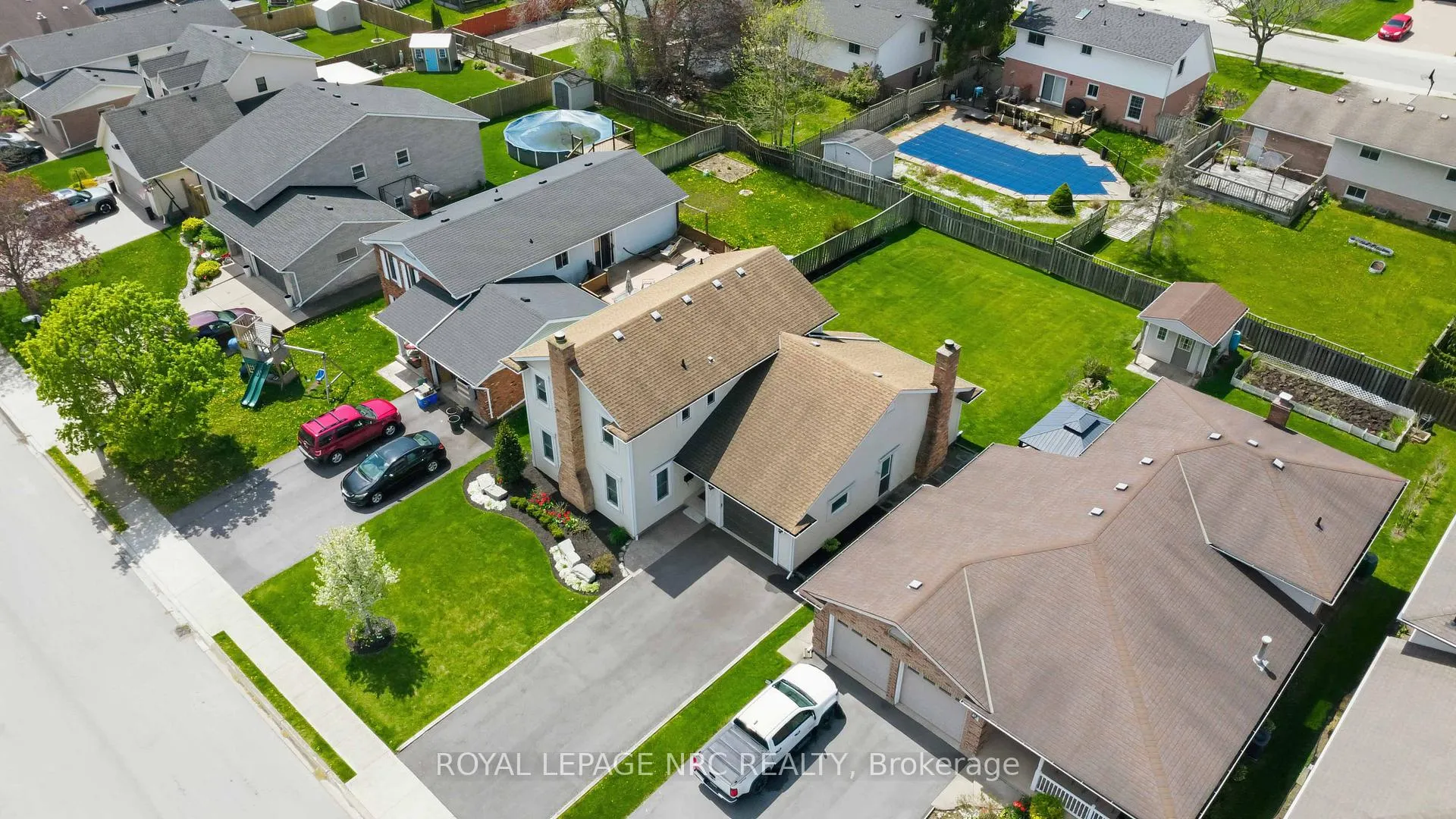 Photo 2 of 80 Melissa Crescent, Welland, N. Welland — HOMEH