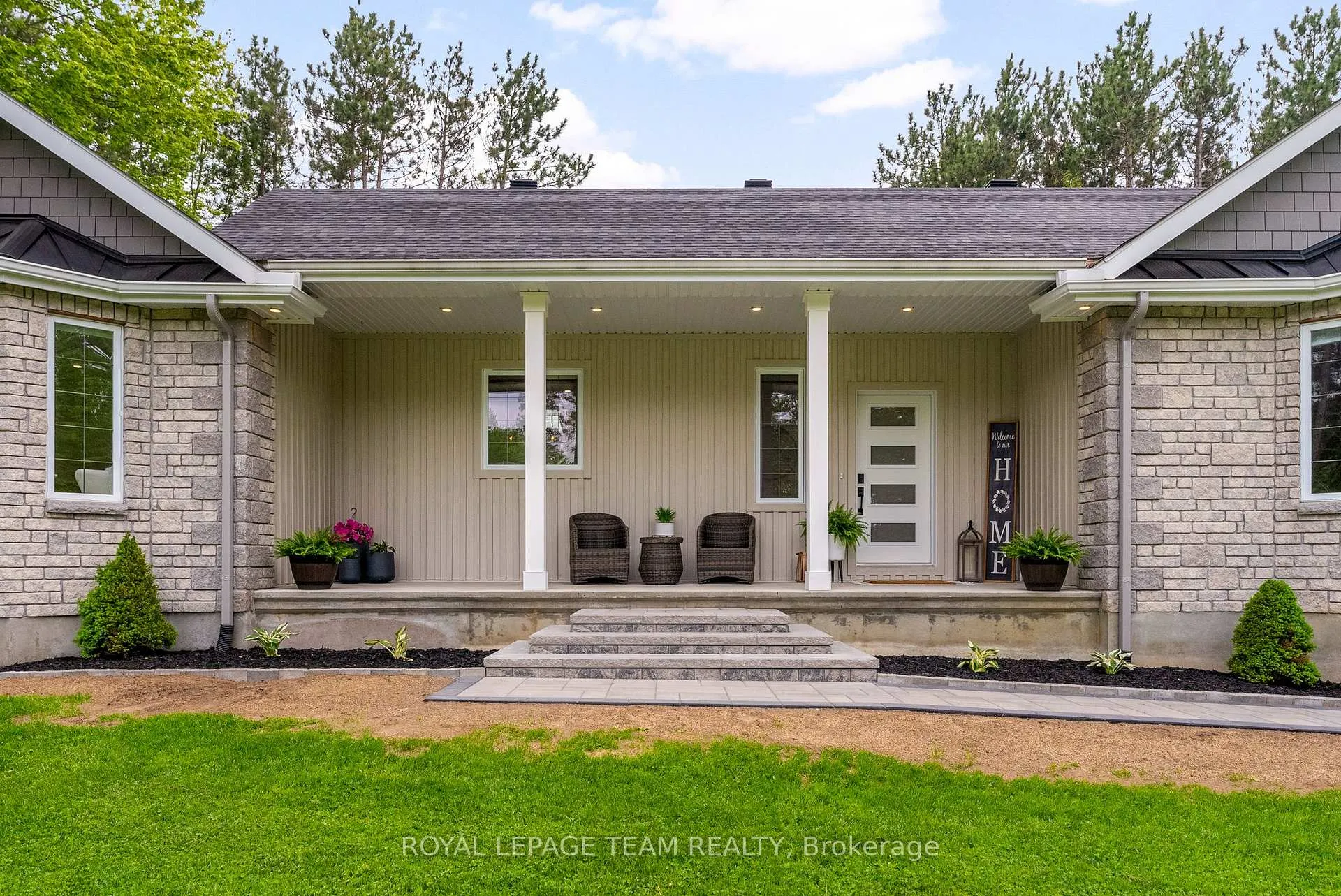 Photo 2 of 108 Royal Troon Lane, Ottawa, Dunrobin Shores — HOMEH