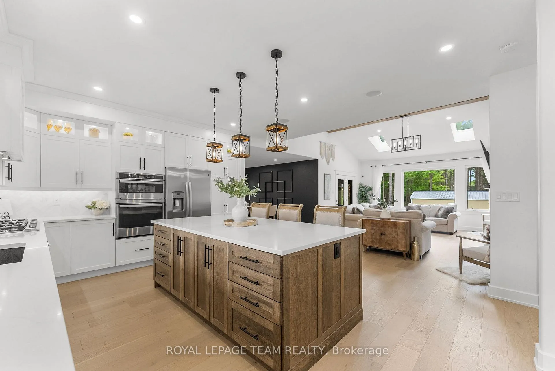 Photo 7 of 108 Royal Troon Lane, Ottawa, Dunrobin Shores — HOMEH