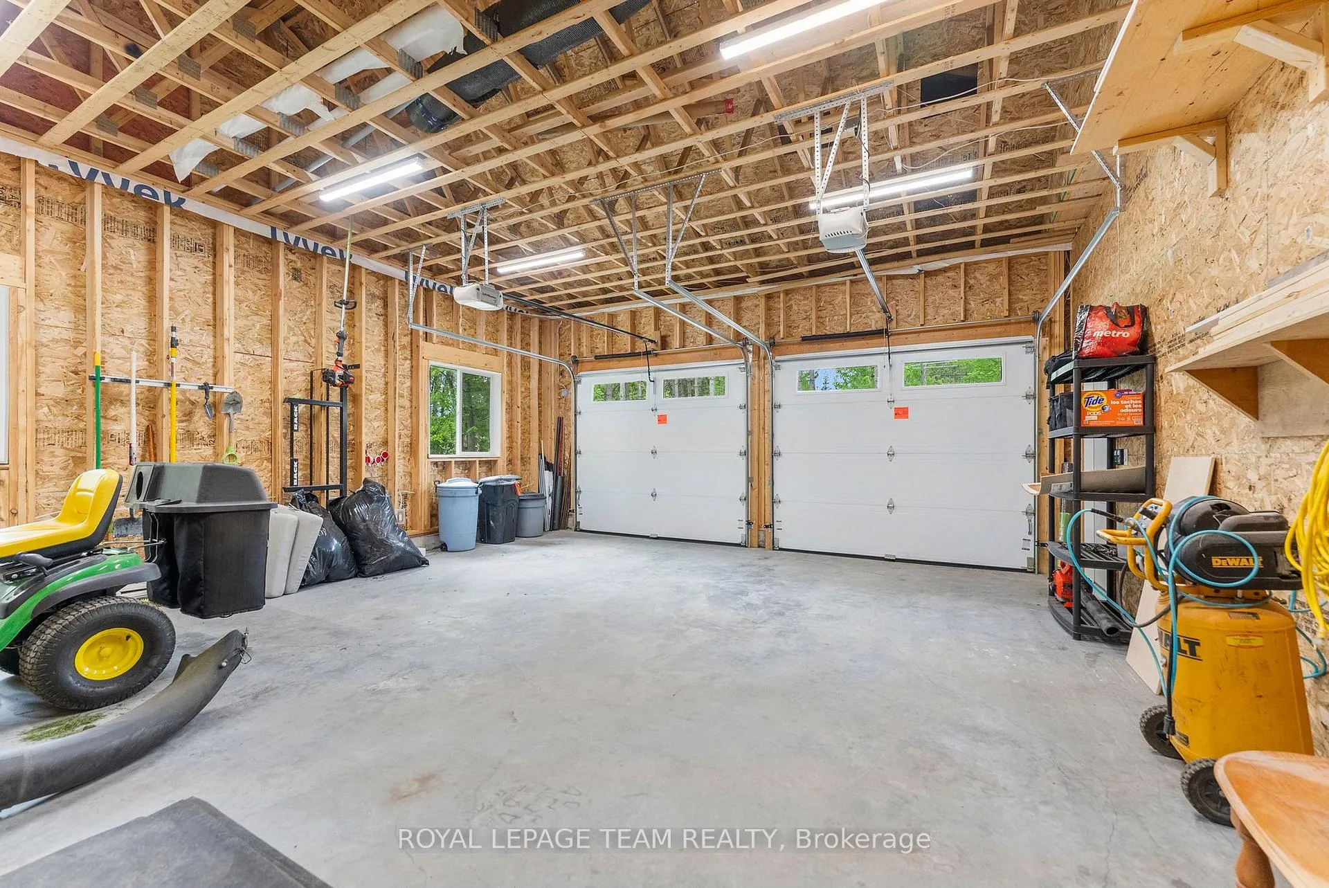 Photo 39 of 108 Royal Troon Lane, Ottawa, Dunrobin Shores — HOMEH
