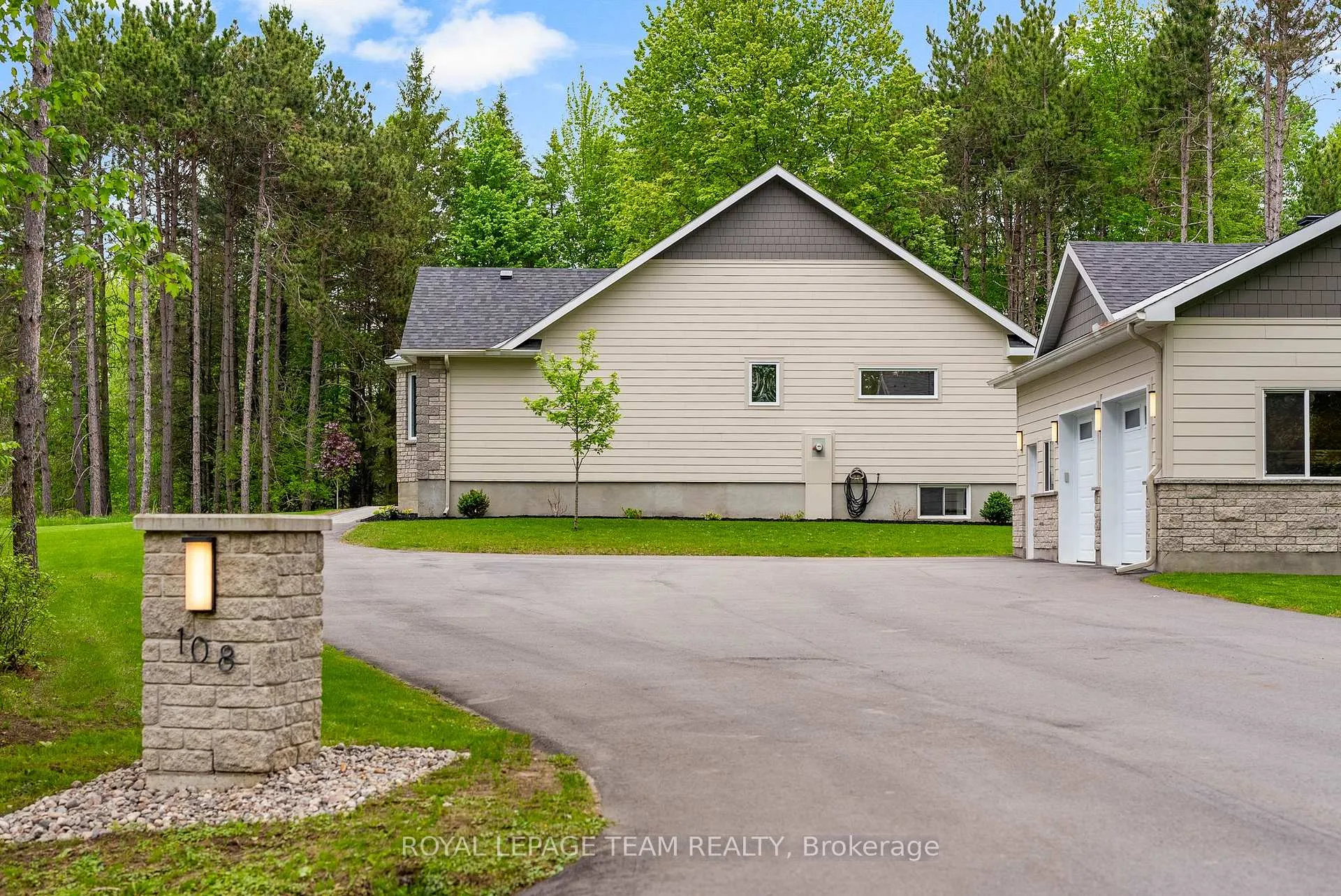 Photo 41 of 108 Royal Troon Lane, Ottawa, Dunrobin Shores — HOMEH