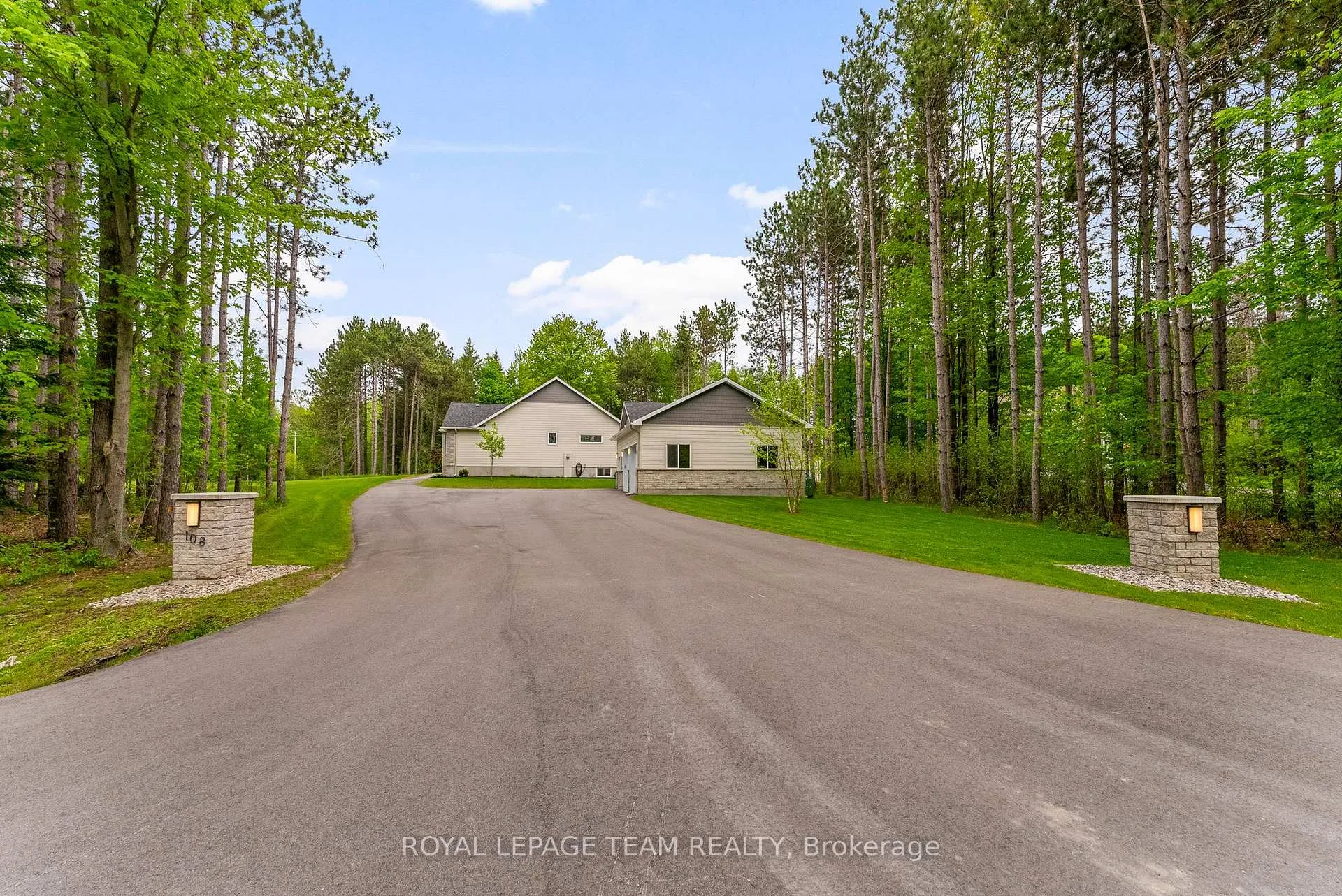 Photo 42 of 108 Royal Troon Lane, Ottawa, Dunrobin Shores — HOMEH