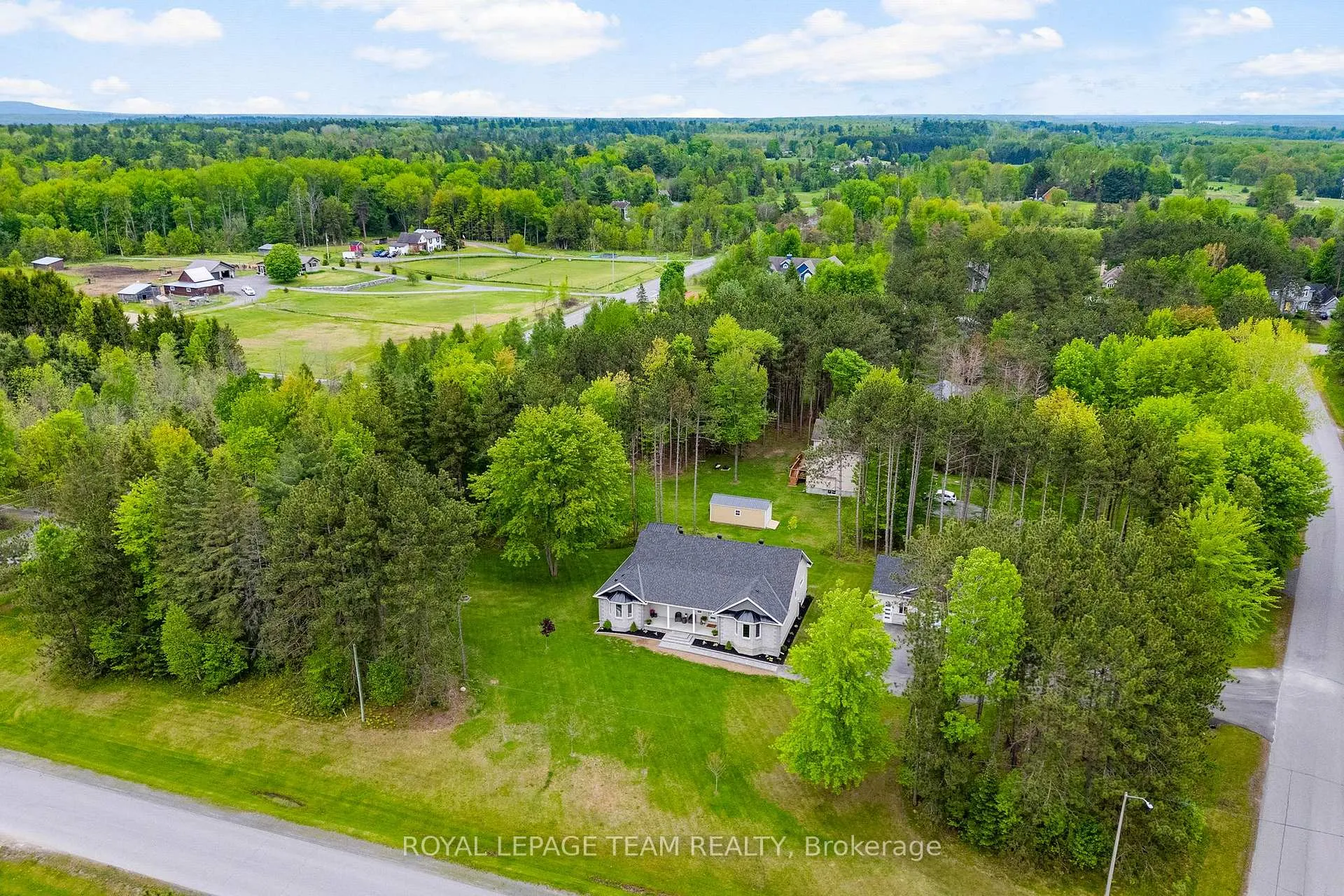 Photo 45 of 108 Royal Troon Lane, Ottawa, Dunrobin Shores — HOMEH