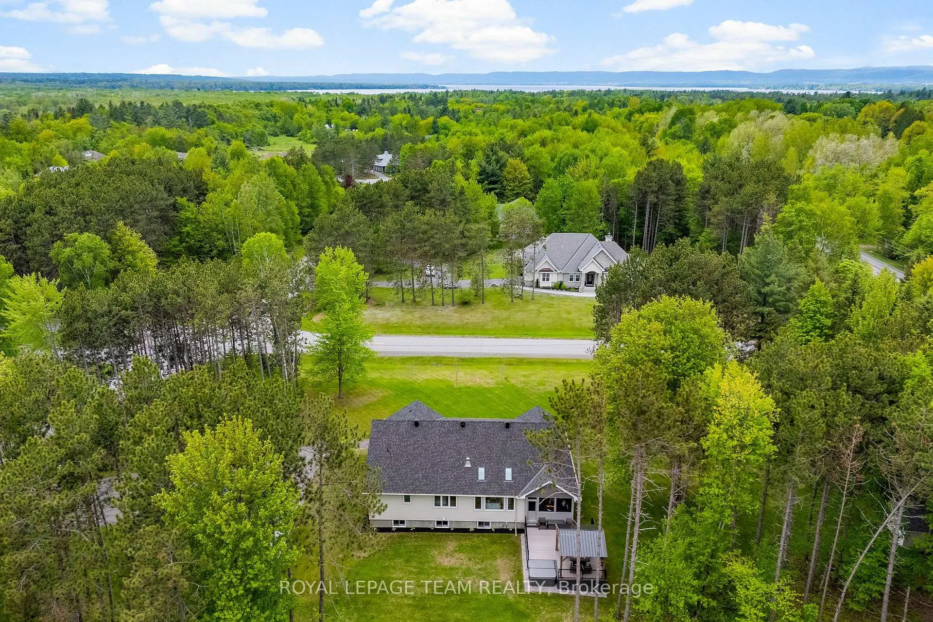 Photo 47 of 108 Royal Troon Lane, Ottawa, Dunrobin Shores — HOMEH