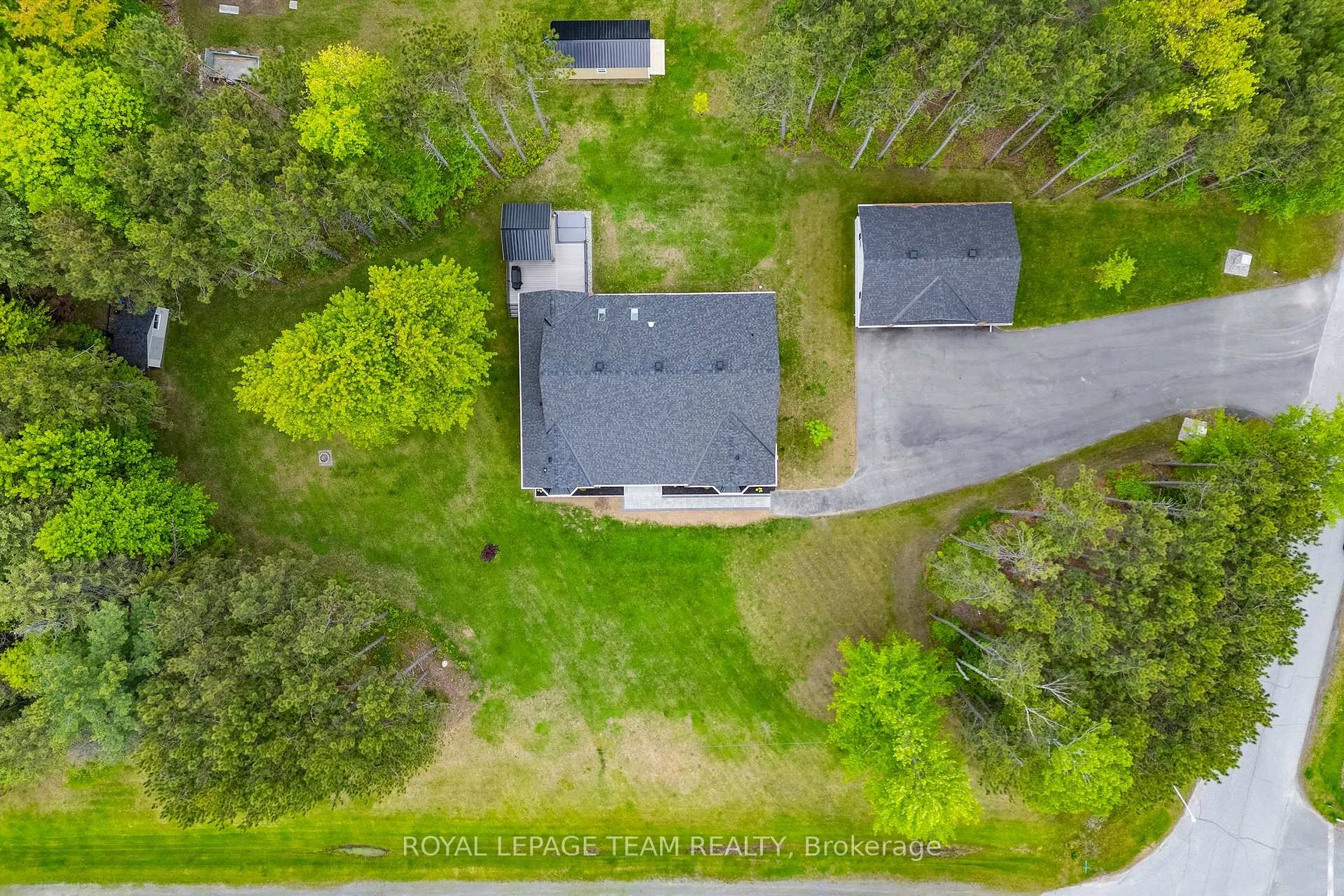 Photo 48 of 108 Royal Troon Lane, Ottawa, Dunrobin Shores — HOMEH
