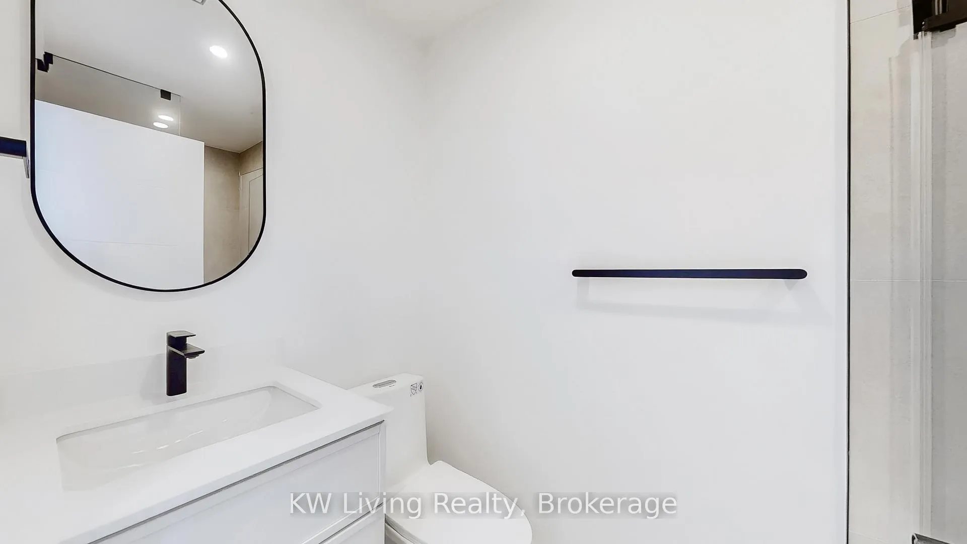 Photo 6 of Unit 101, 33 Kirknewton Road, Toronto, Caledonia-Fairbank — HOMEH