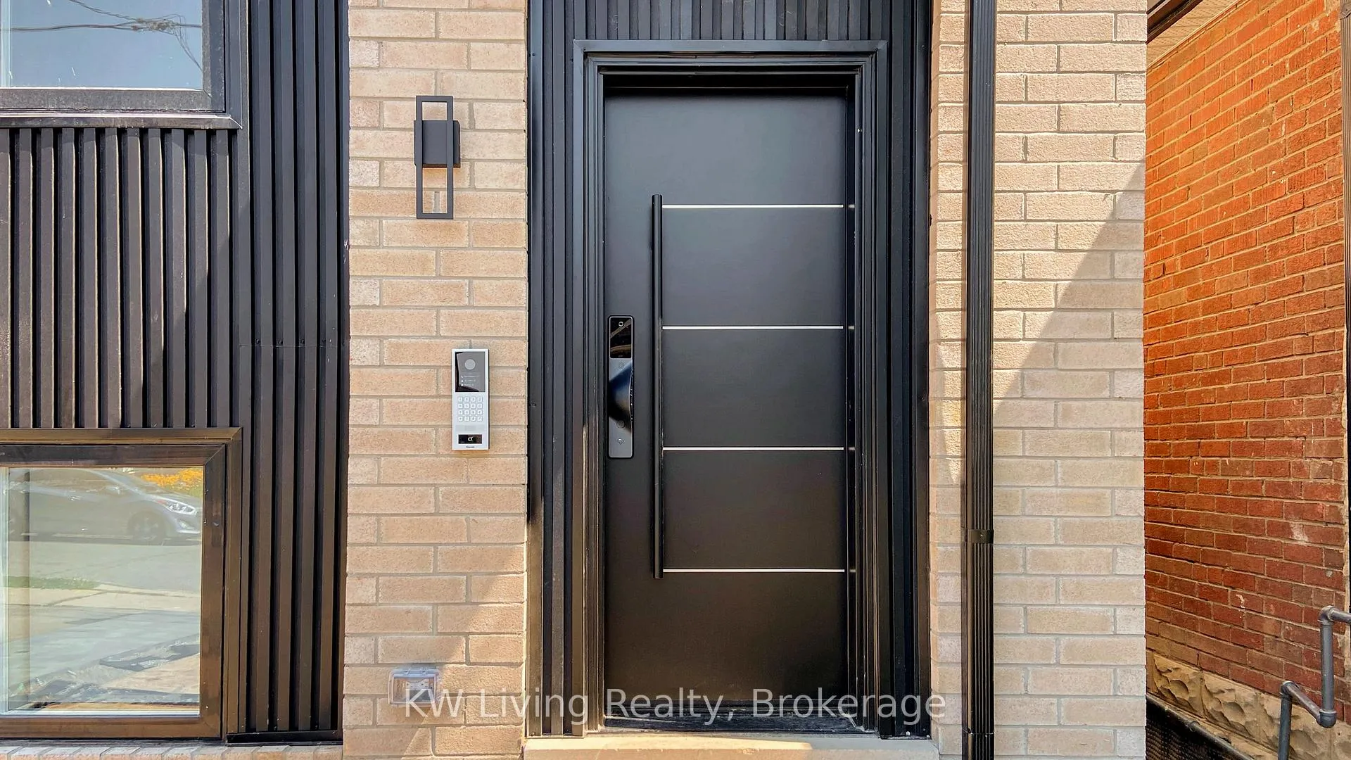 Photo 17 of Unit 101, 33 Kirknewton Road, Toronto, Caledonia-Fairbank — HOMEH
