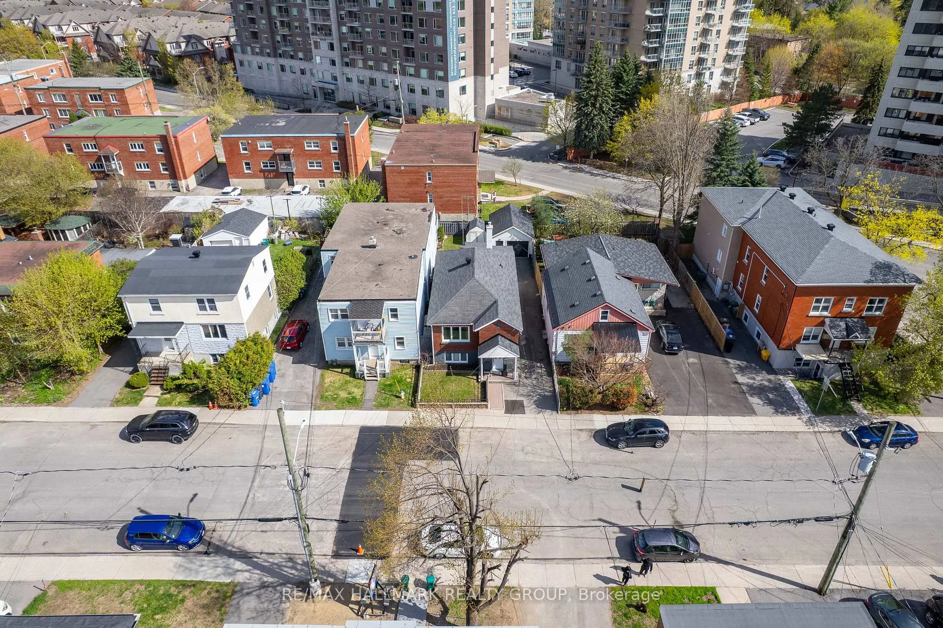Photo 3 of 74 Genest Street, Ottawa, Vanier — HOMEH