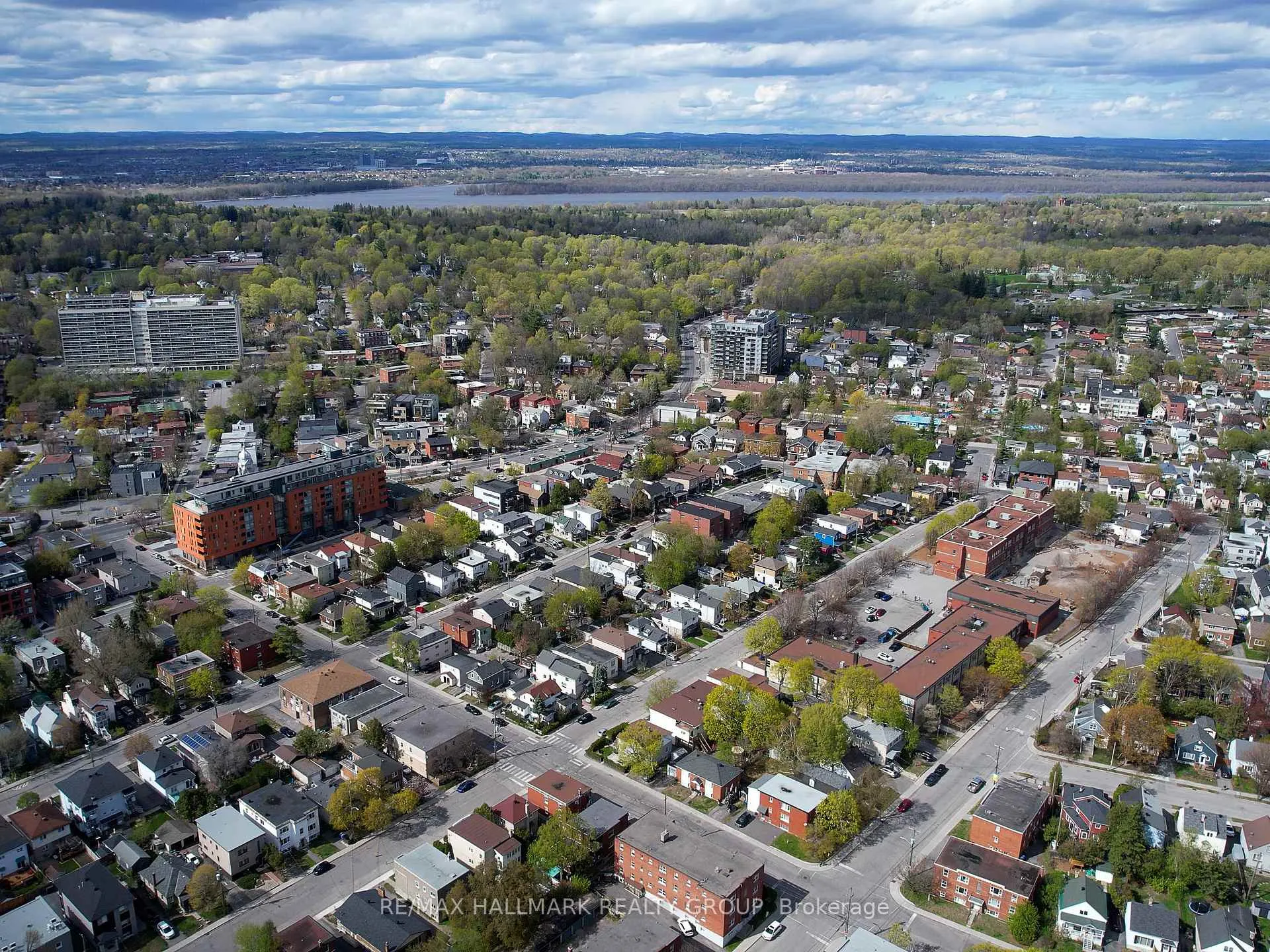 Photo 39 of 74 Genest Street, Ottawa, Vanier — HOMEH