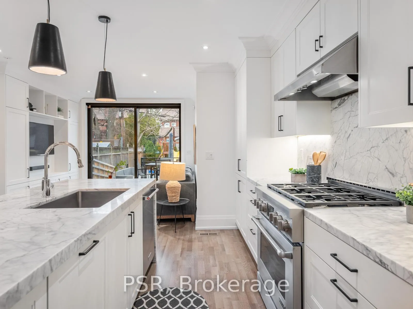 Photo 8 of 163 Arlington Avenue, Toronto, Humewood-Cedarvale — HOMEH